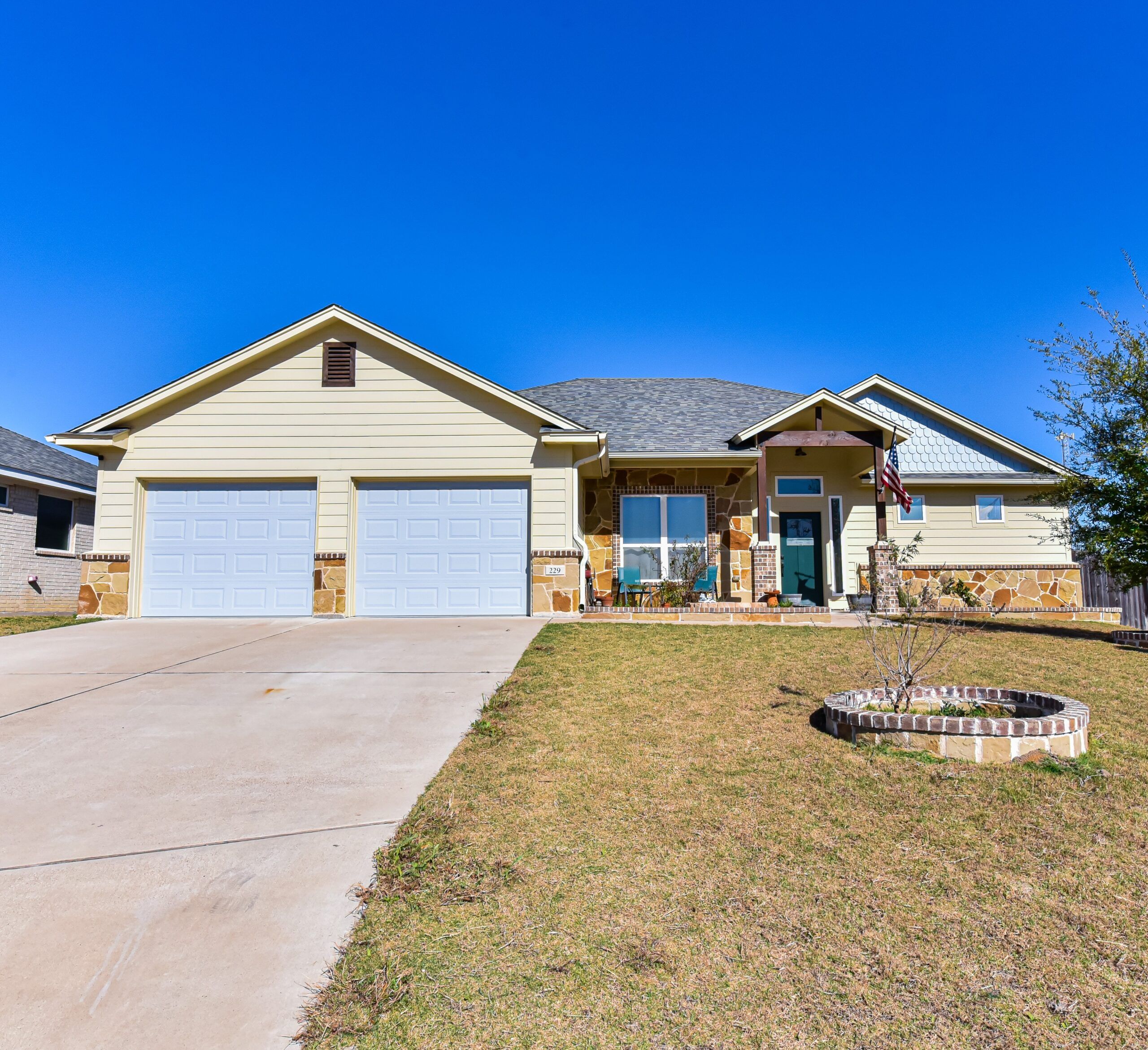 Your Home Sold Guaranteed Realty - The Salas Team