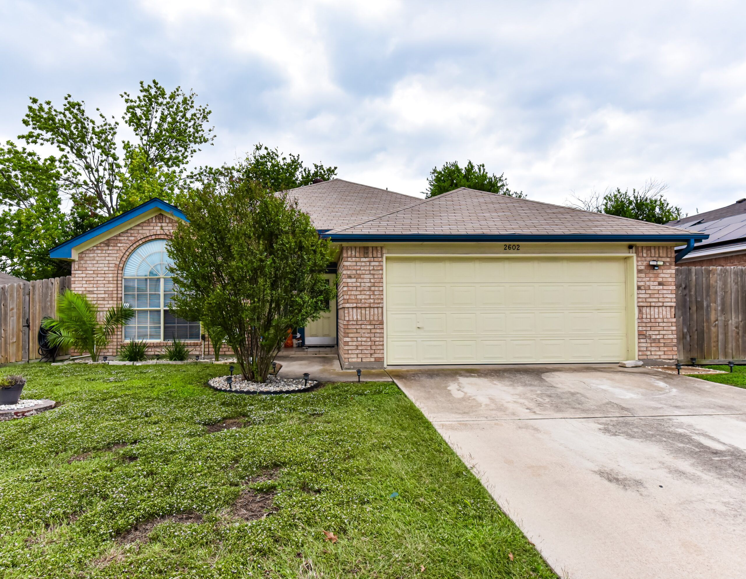 Your Home Sold Guaranteed Realty - The Salas Team