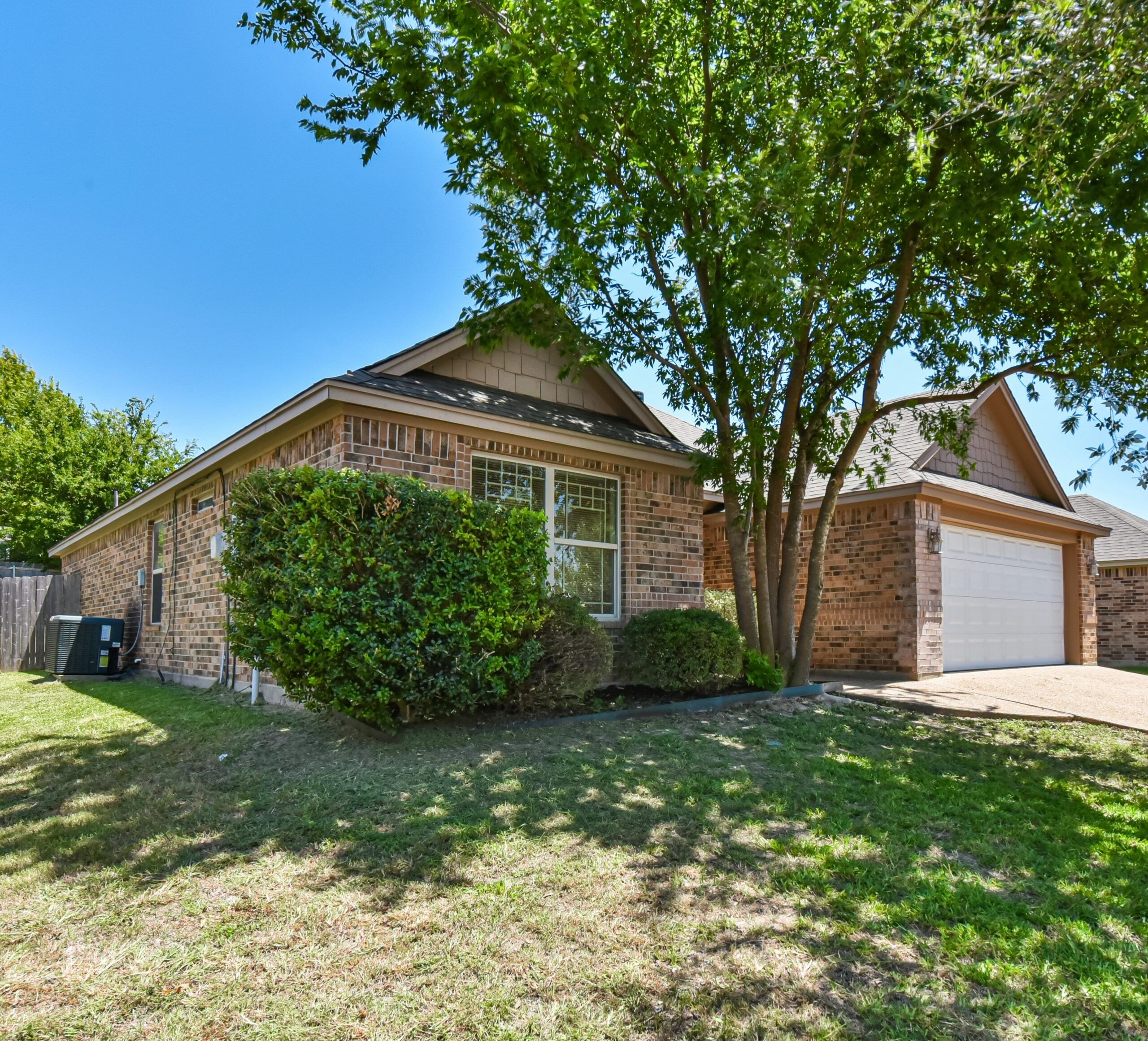 Your Home Sold Guaranteed Realty - The Salas Team