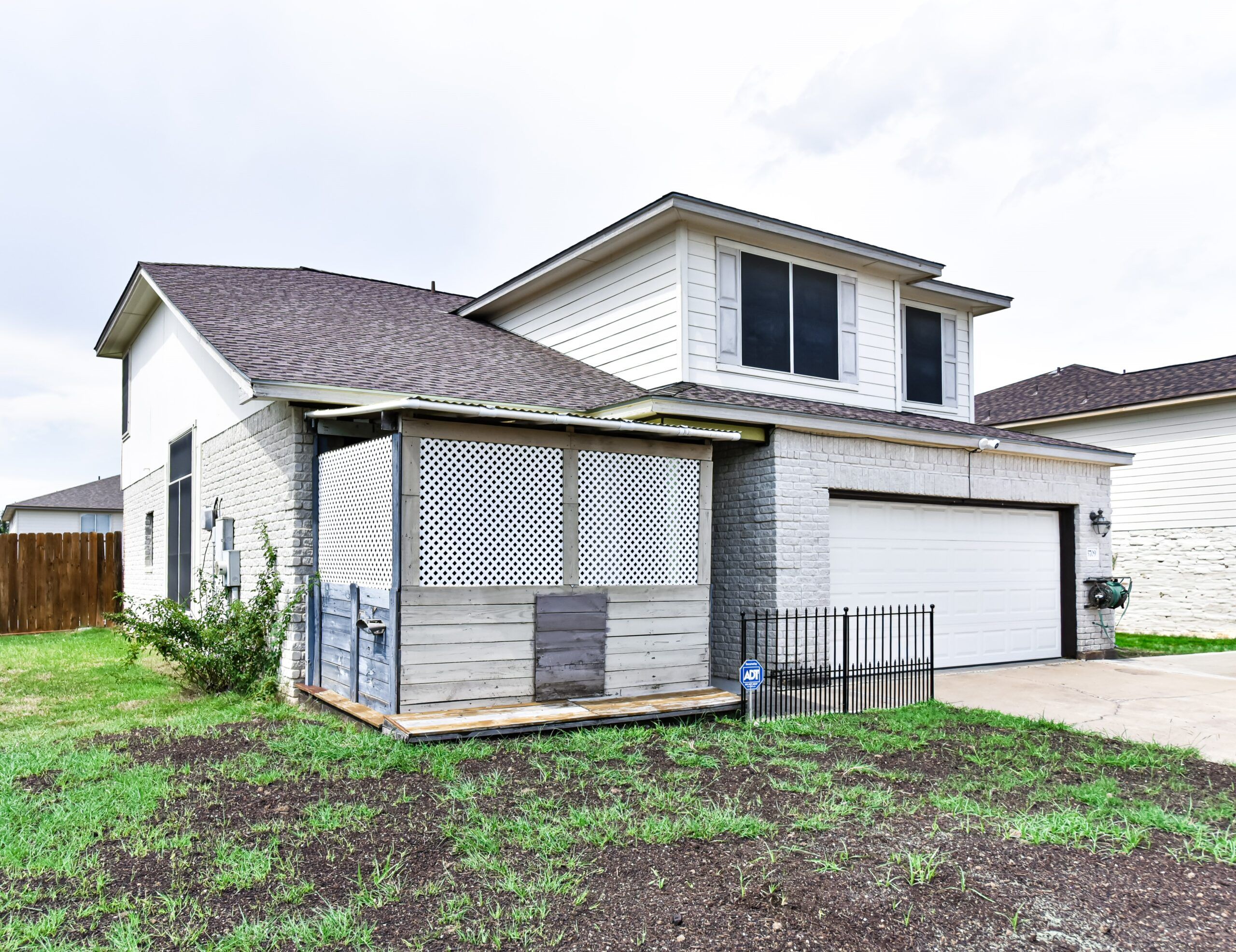 Your Home Sold Guaranteed Realty - The Salas Team