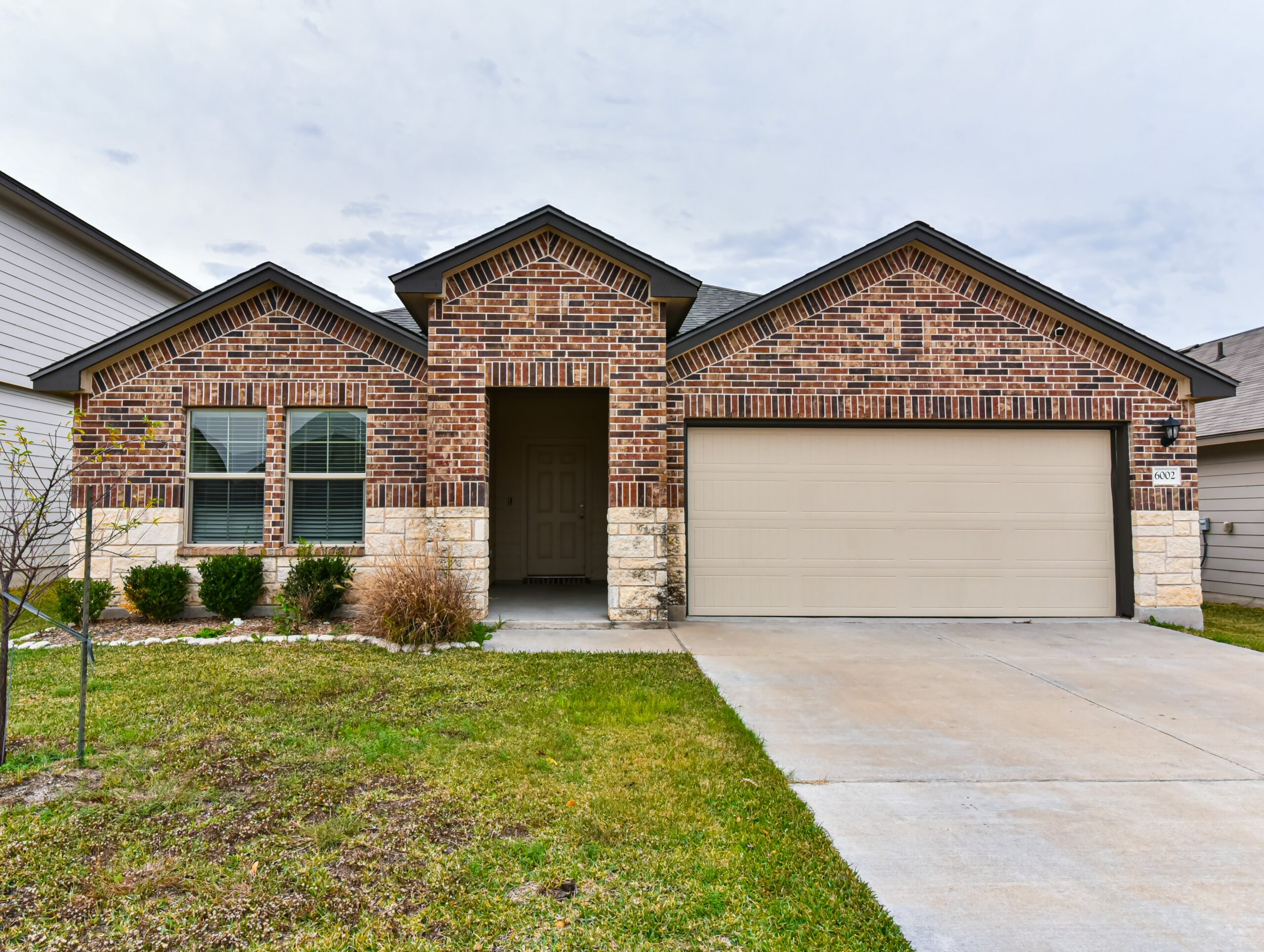 Your Home Sold Guaranteed Realty - The Salas Team