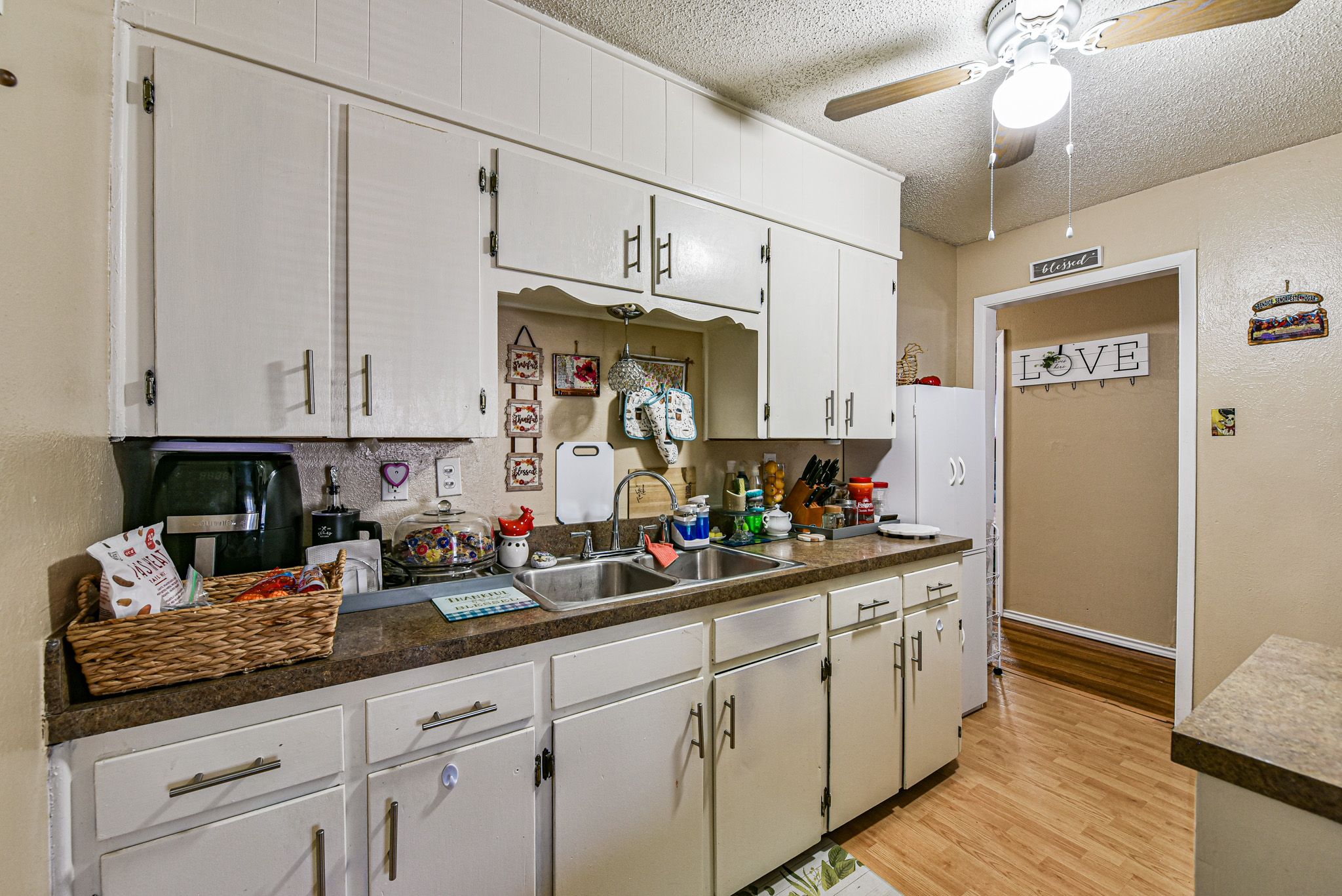 Your Home Sold Guaranteed Realty - The Salas Team