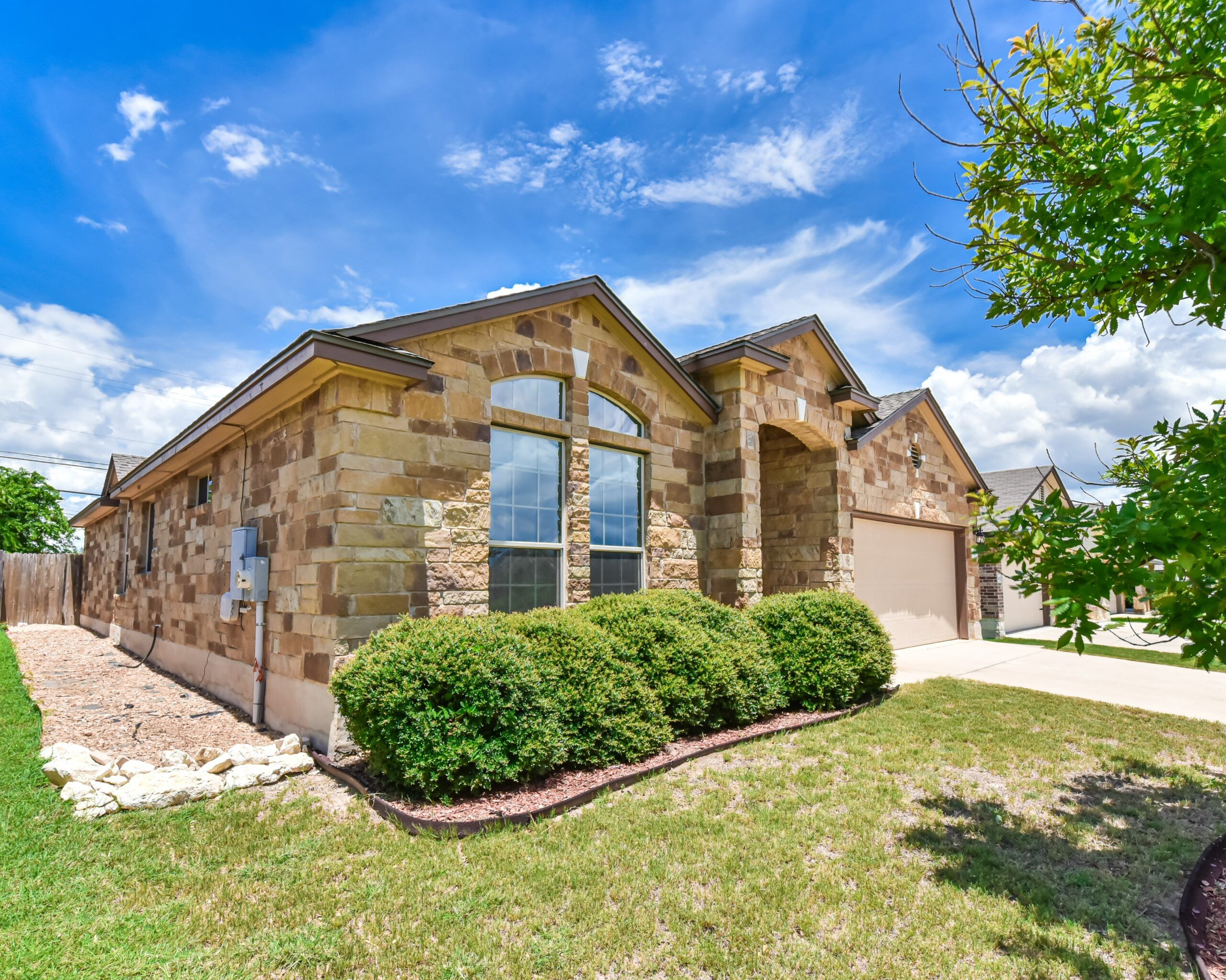 Your Home Sold Guaranteed Realty - The Salas Team