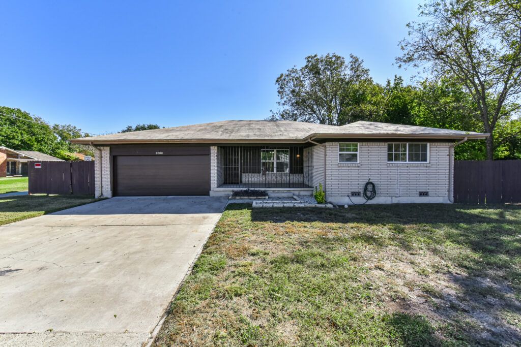 Your Home Sold Guaranteed Realty - The Salas Team