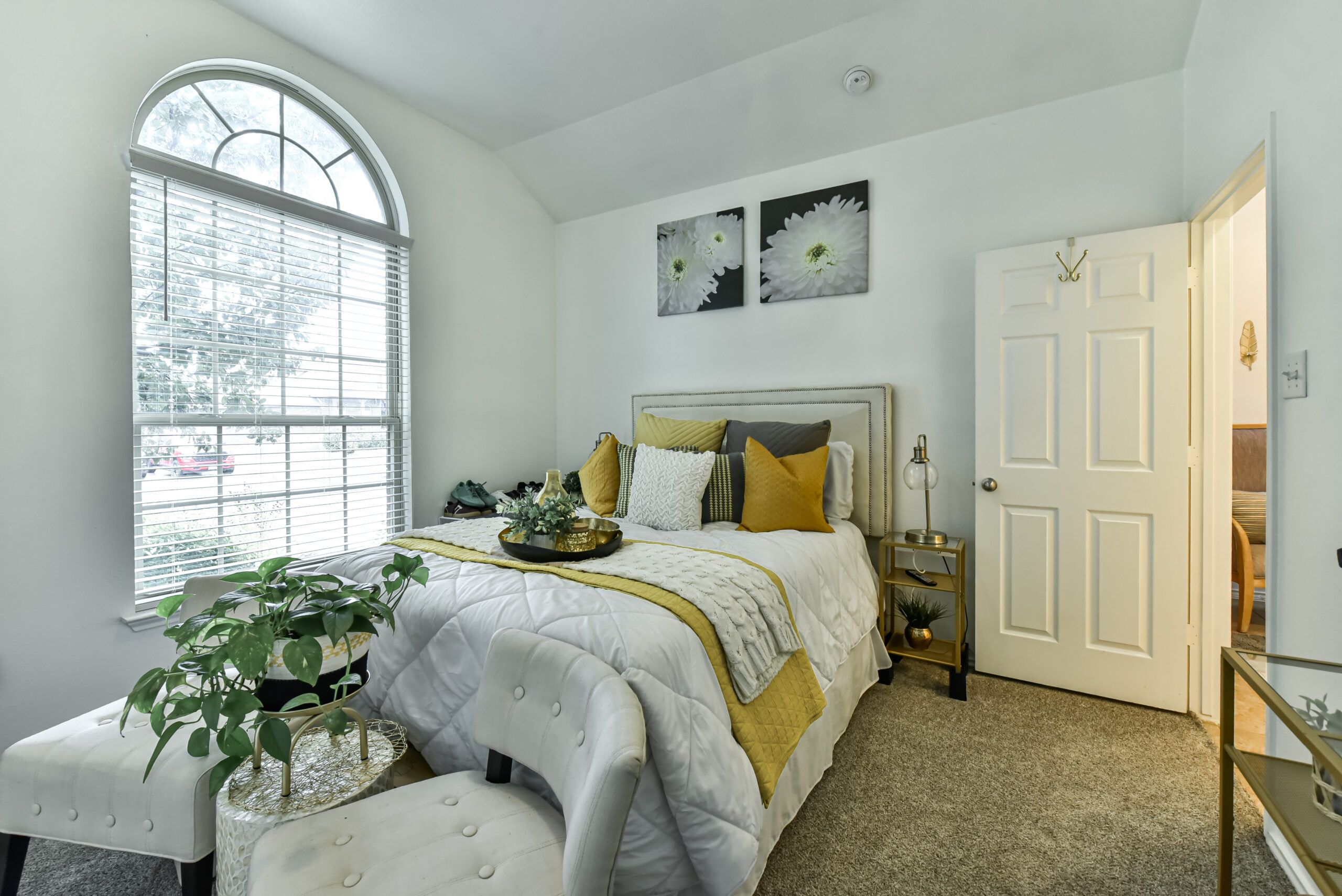 Your Home Sold Guaranteed Realty - The Salas Team