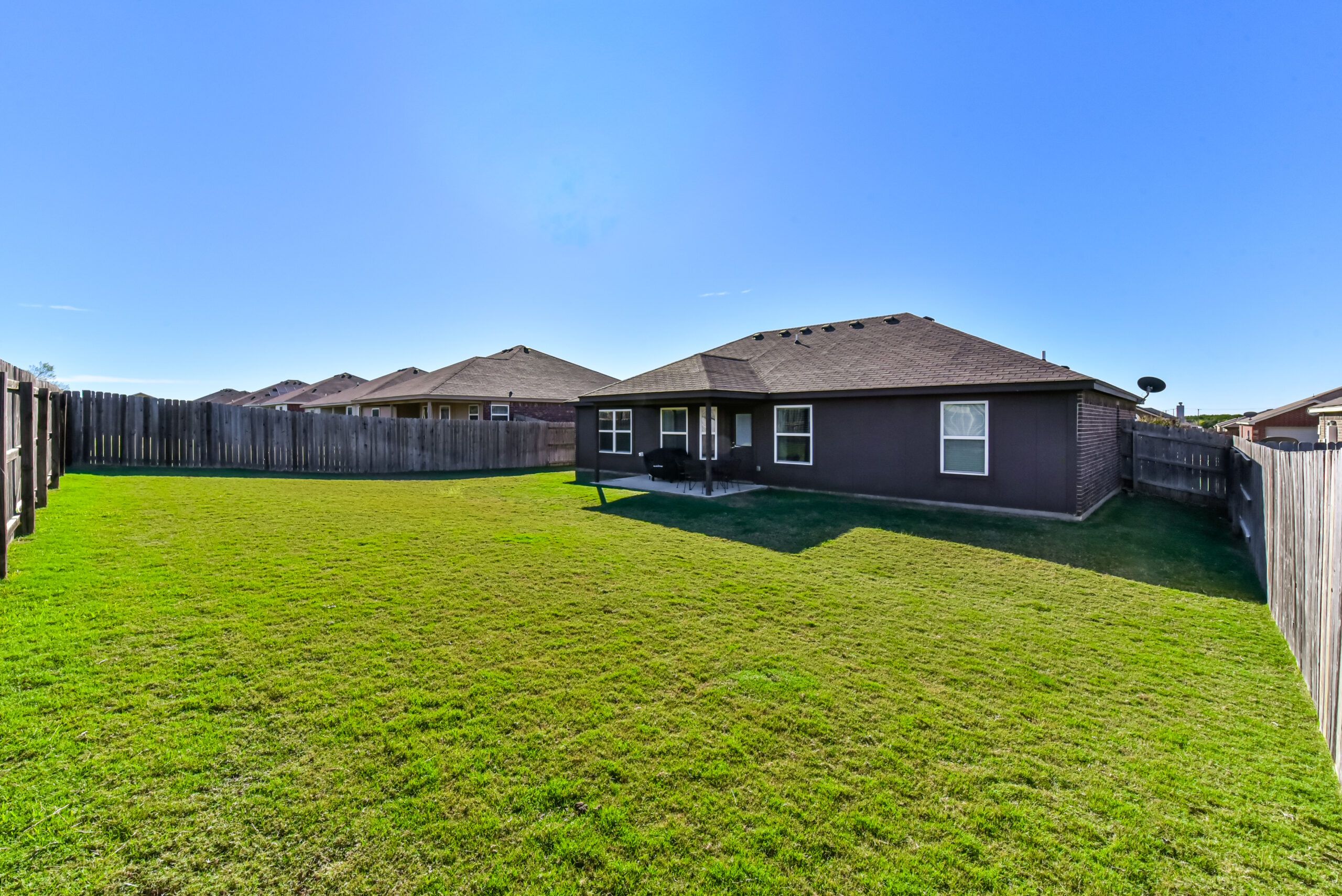 Your Home Sold Guaranteed Realty - The Salas Team