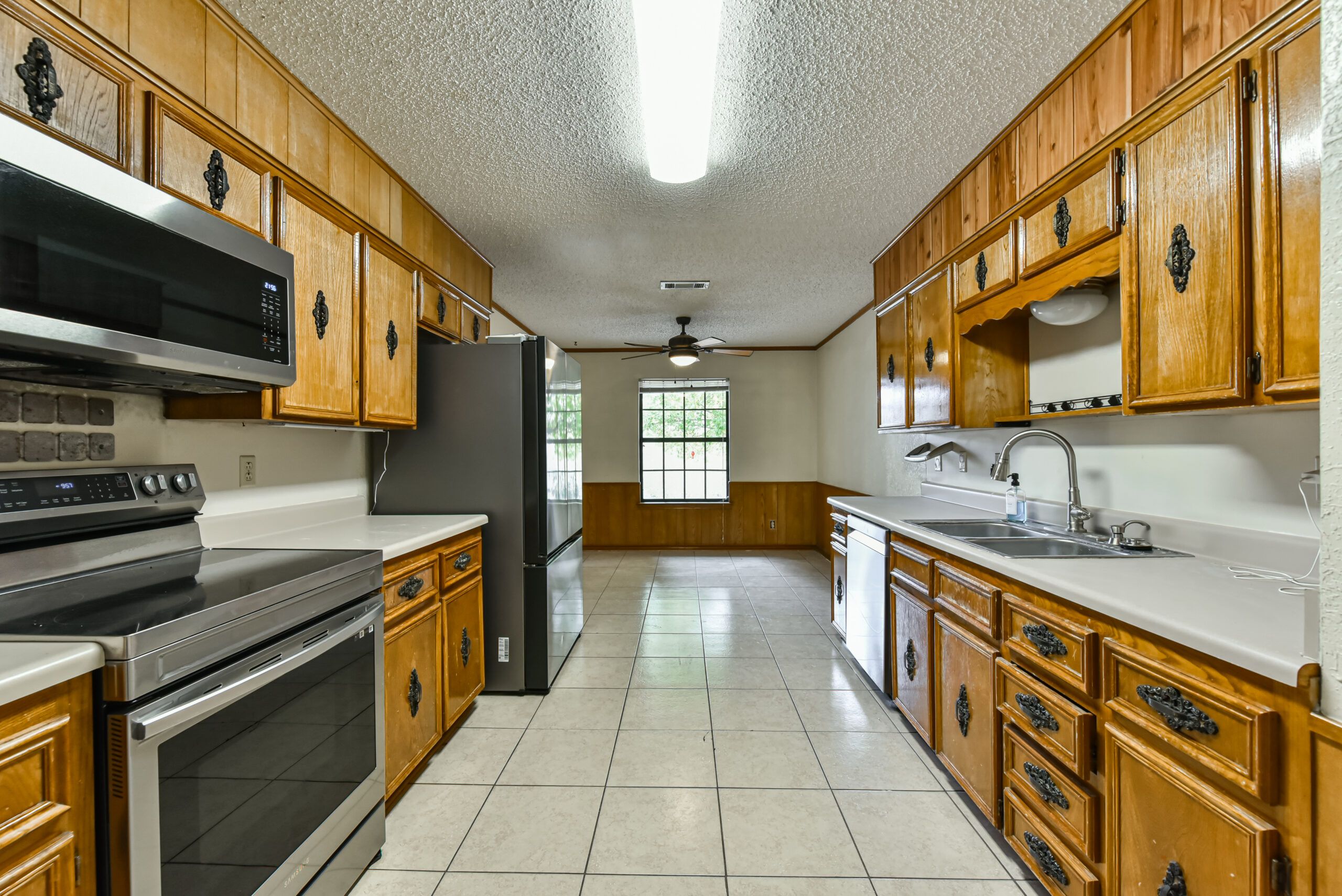 Your Home Sold Guaranteed Realty - The Salas Team