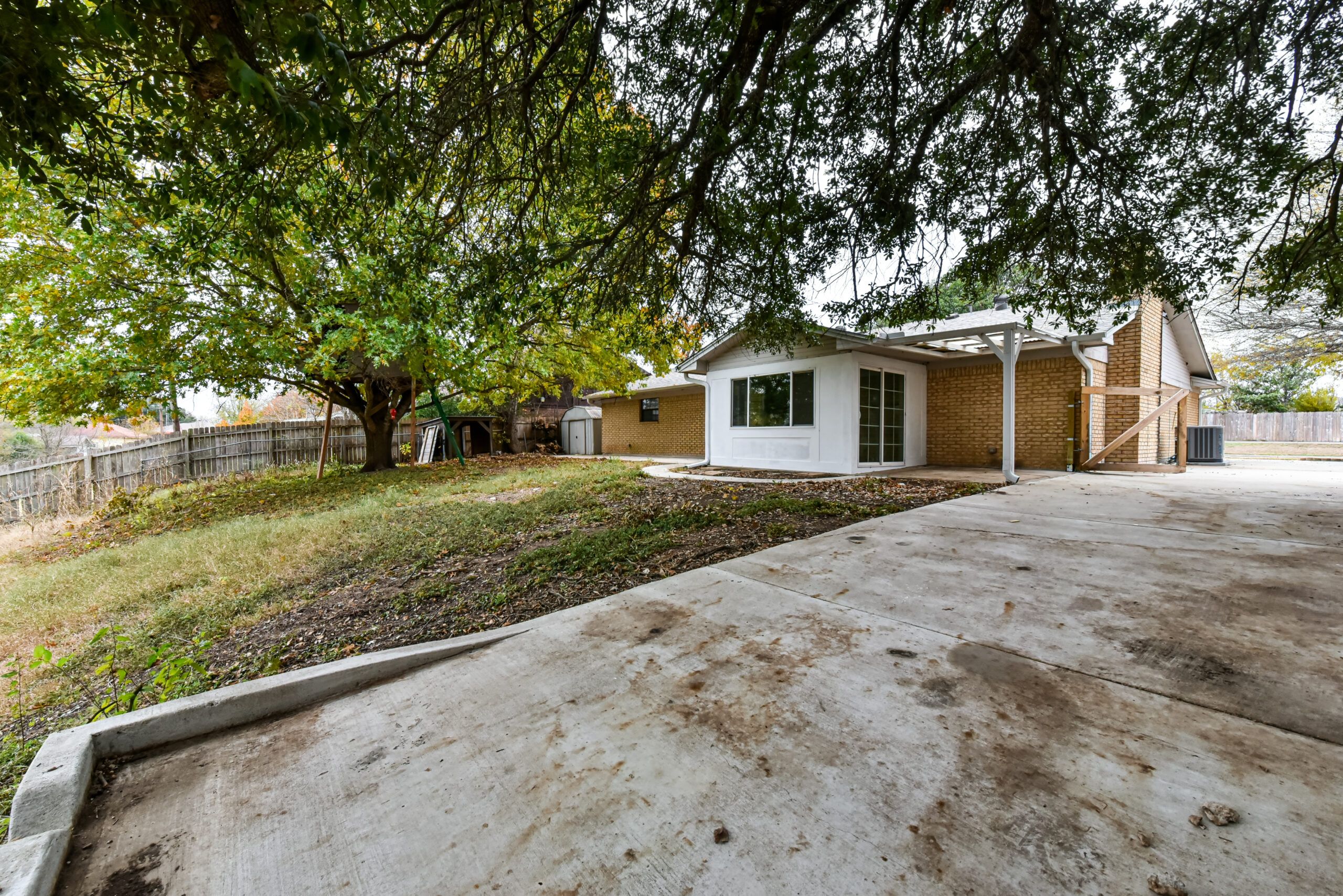 Your Home Sold Guaranteed Realty - The Salas Team