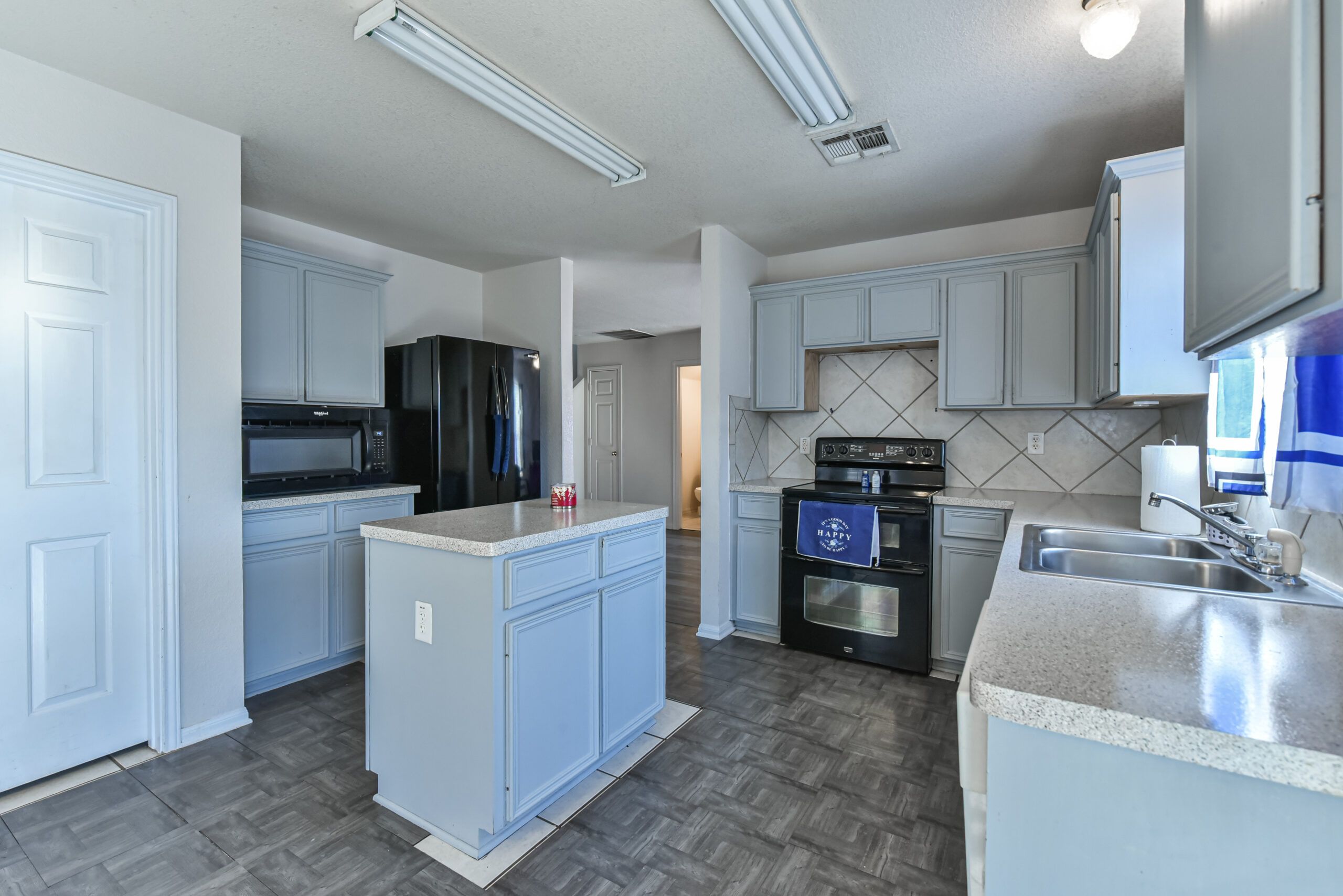 Your Home Sold Guaranteed Realty - The Salas Team