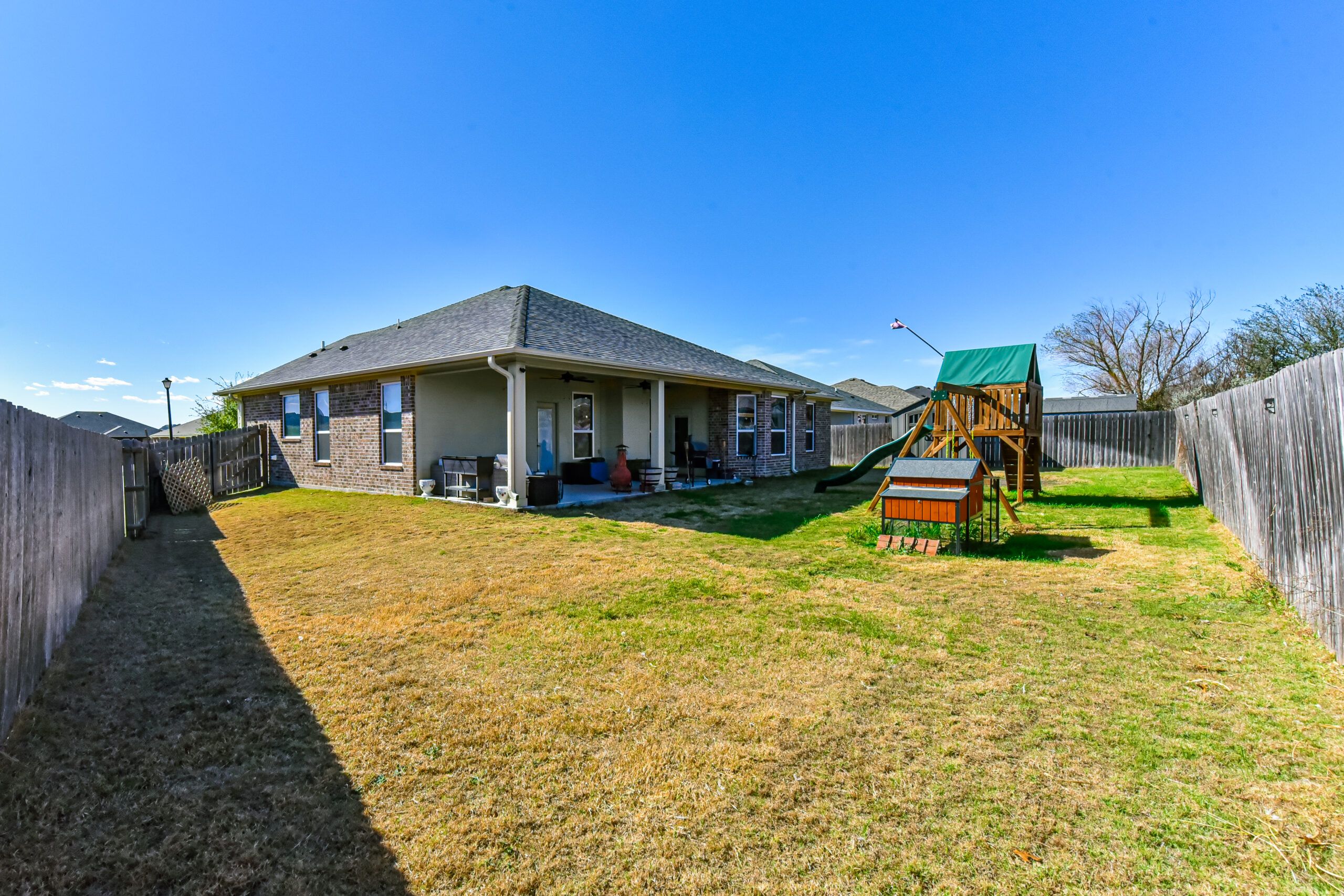 Your Home Sold Guaranteed Realty - The Salas Team