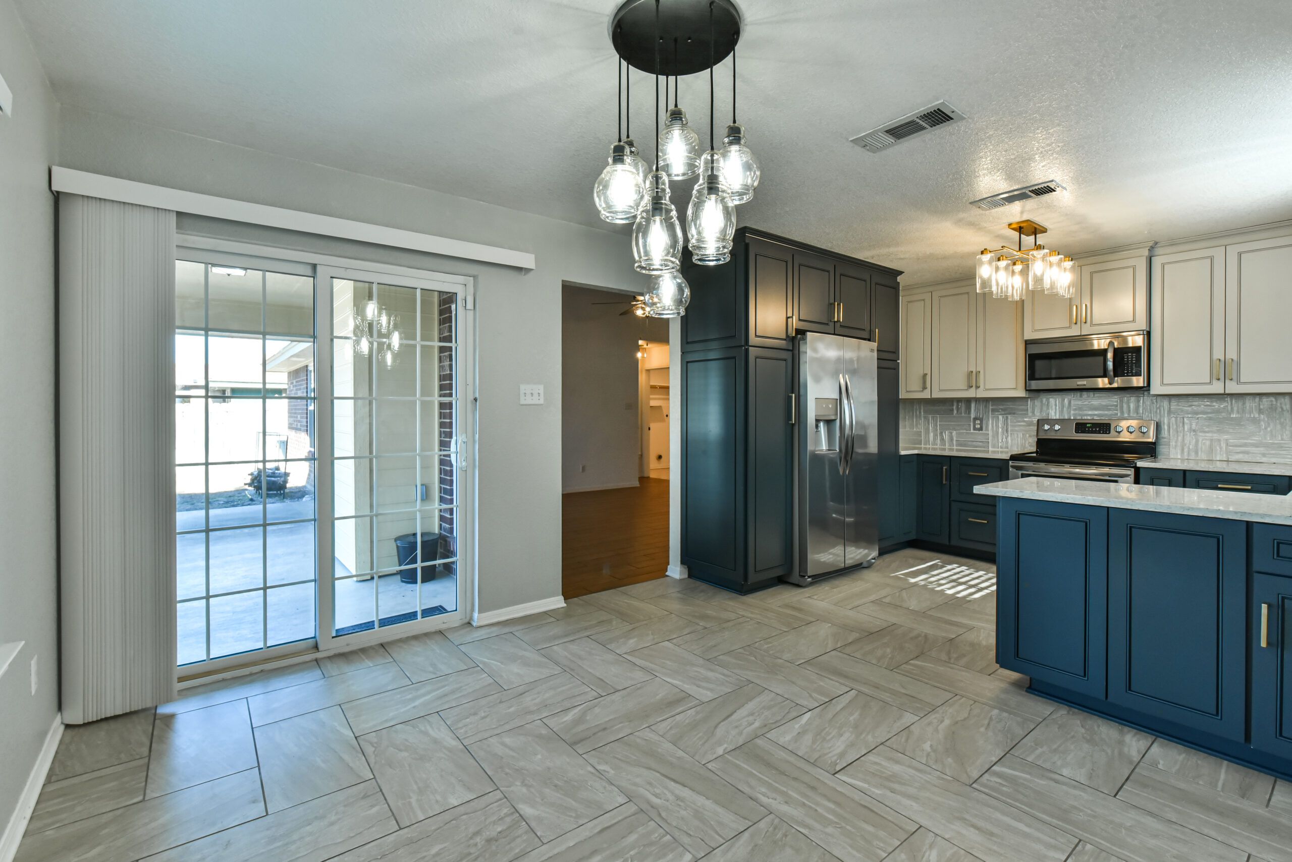 Your Home Sold Guaranteed Realty - The Salas Team