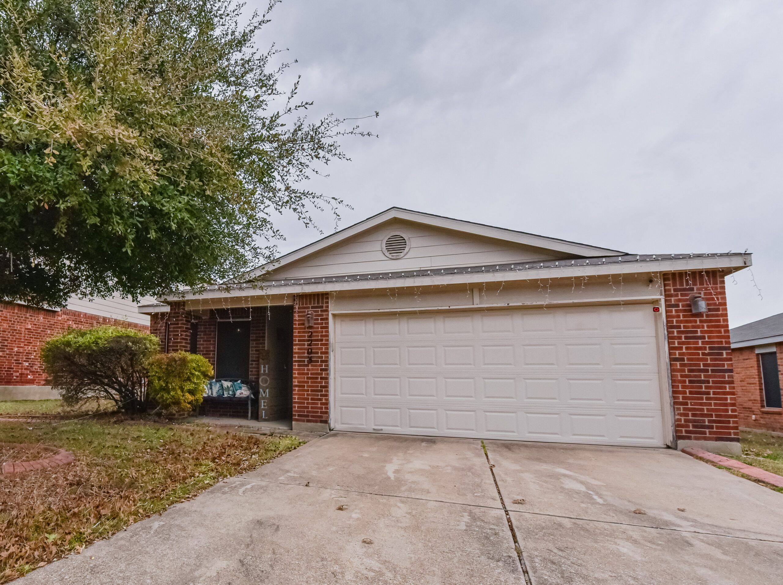 Your Home Sold Guaranteed Realty - The Salas Team