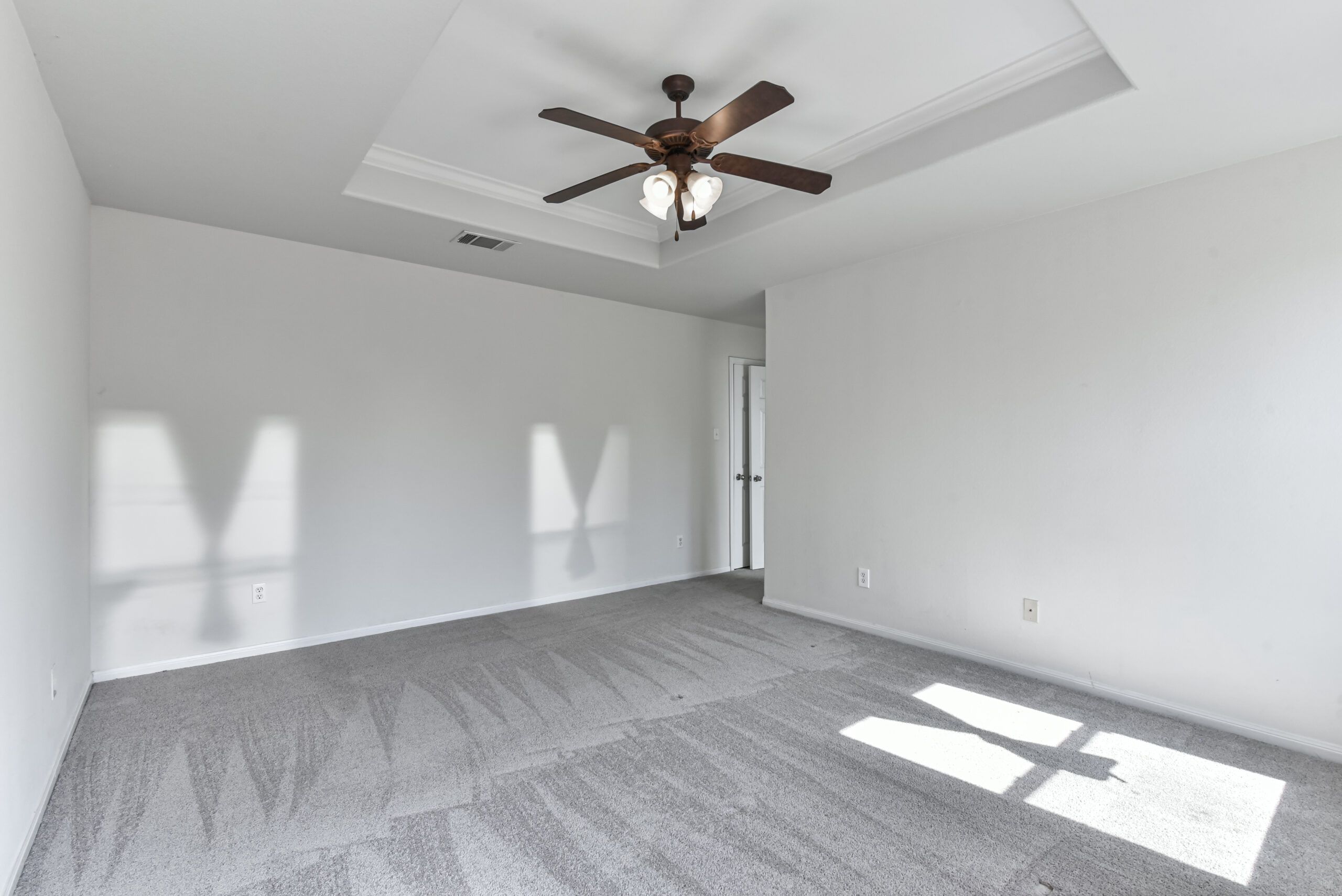 Your Home Sold Guaranteed Realty - The Salas Team