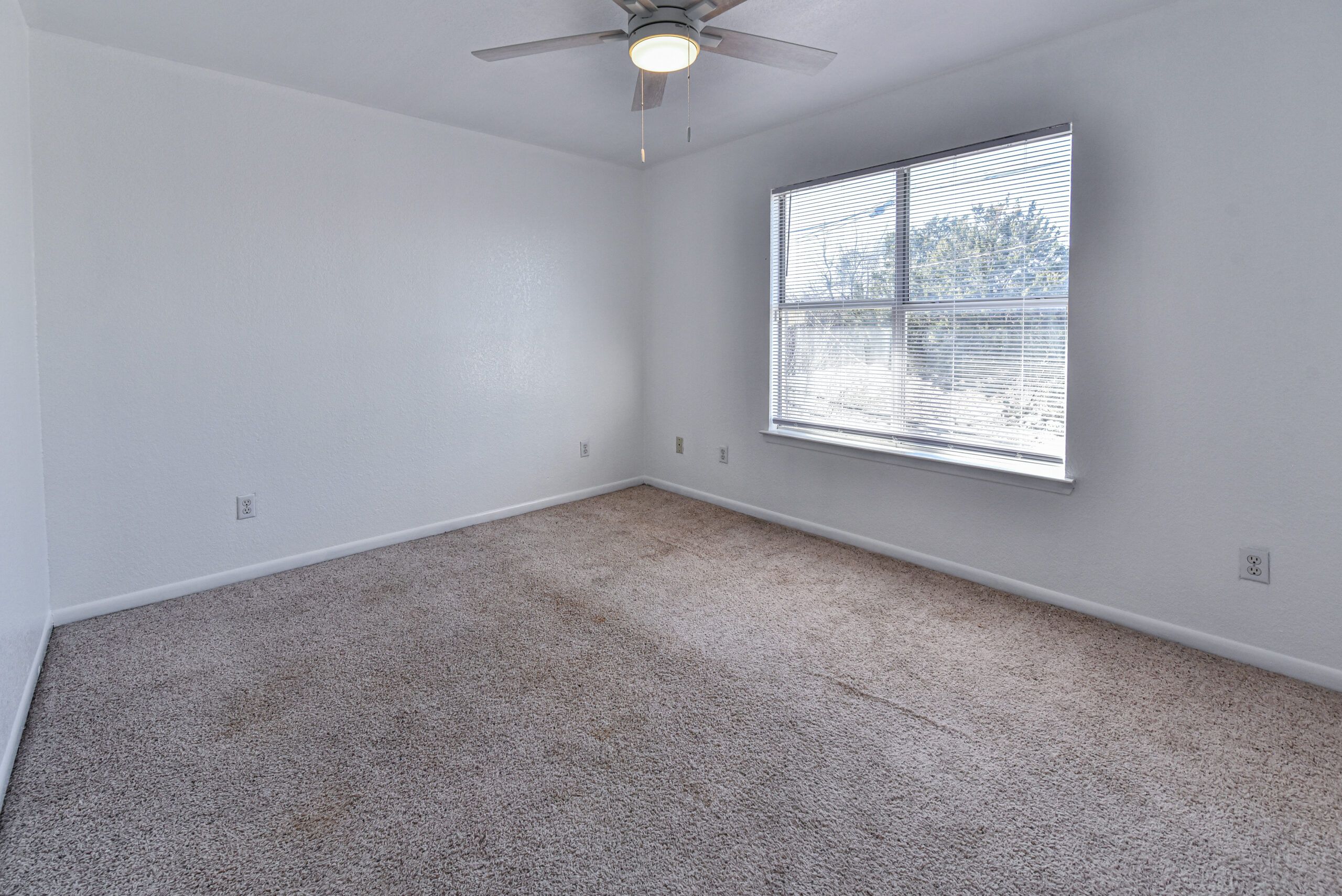 Your Home Sold Guaranteed Realty - The Salas Team