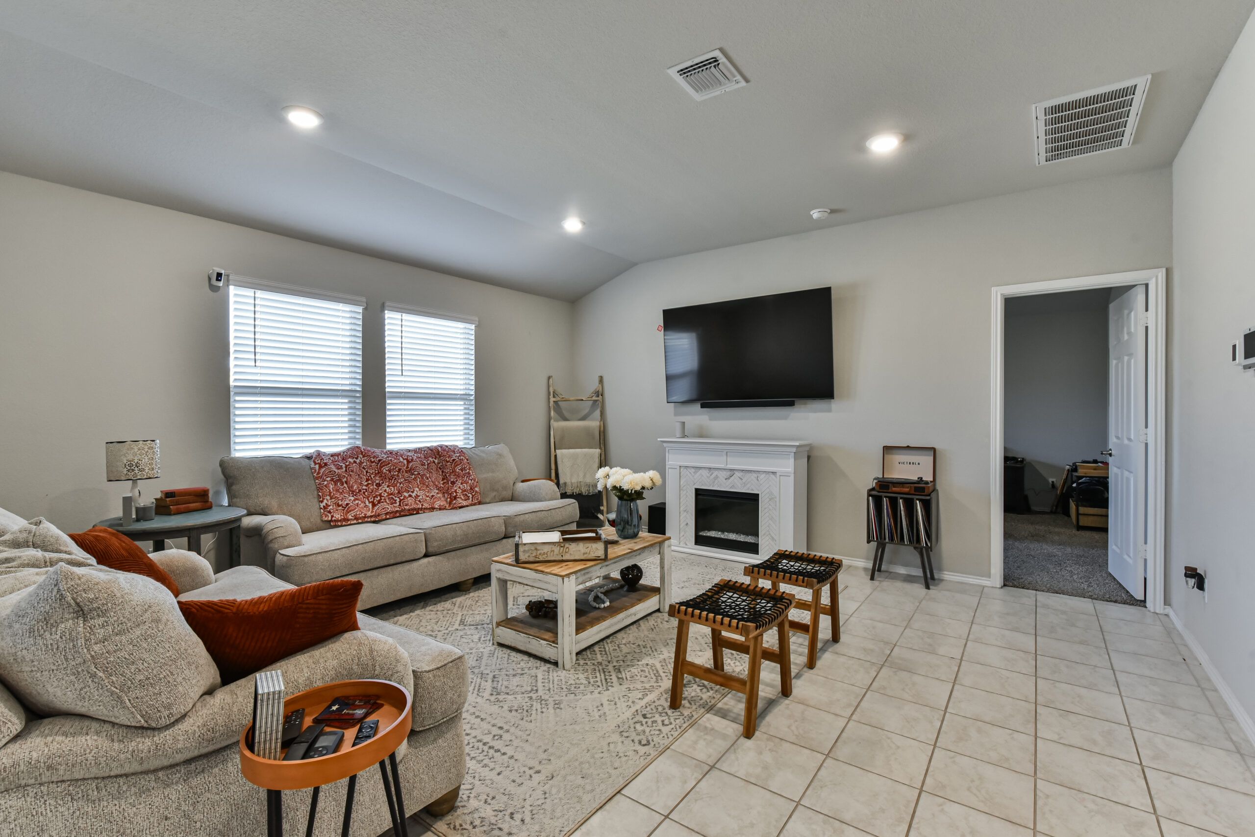 Your Home Sold Guaranteed Realty - The Salas Team
