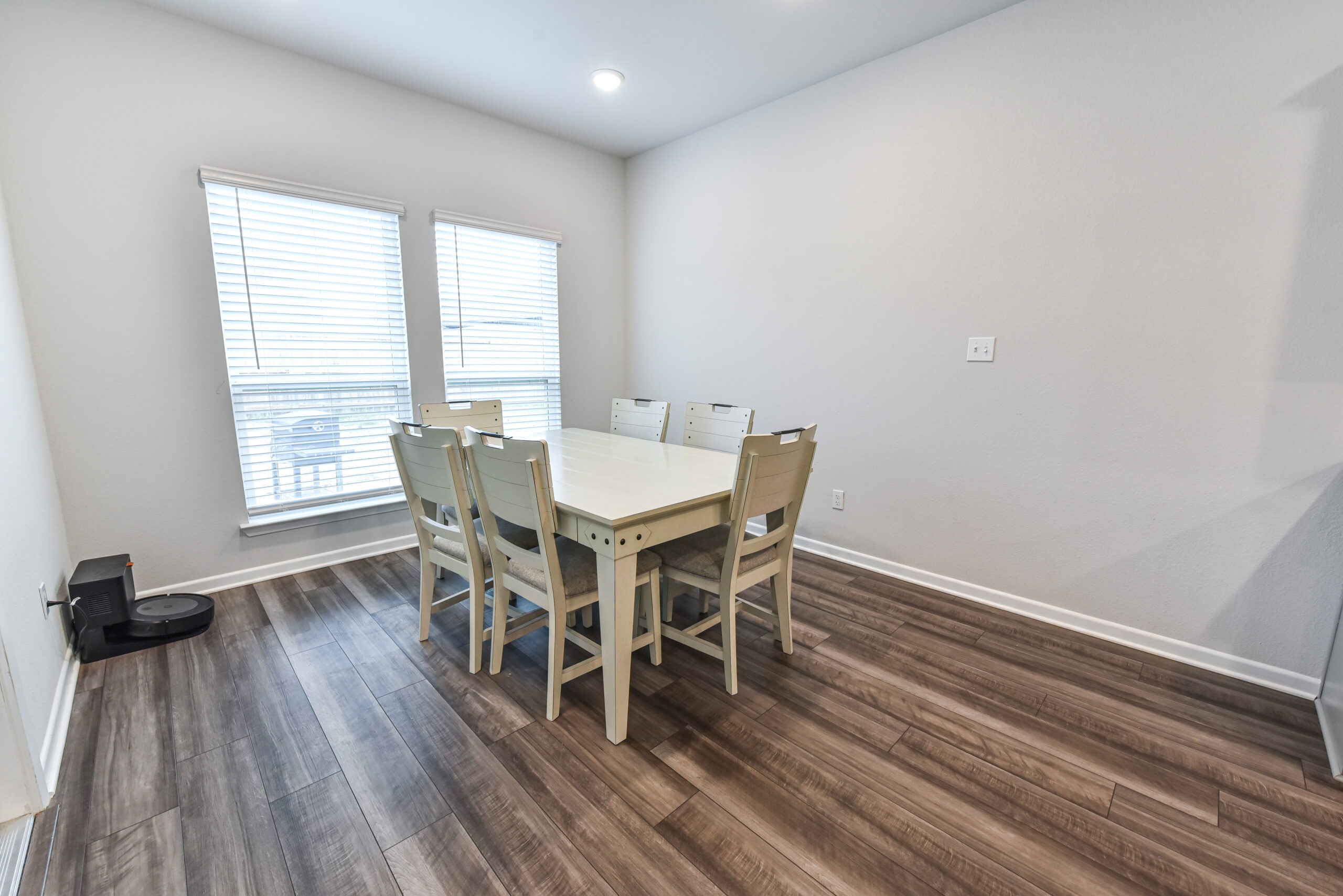 Your Home Sold Guaranteed Realty - The Salas Team