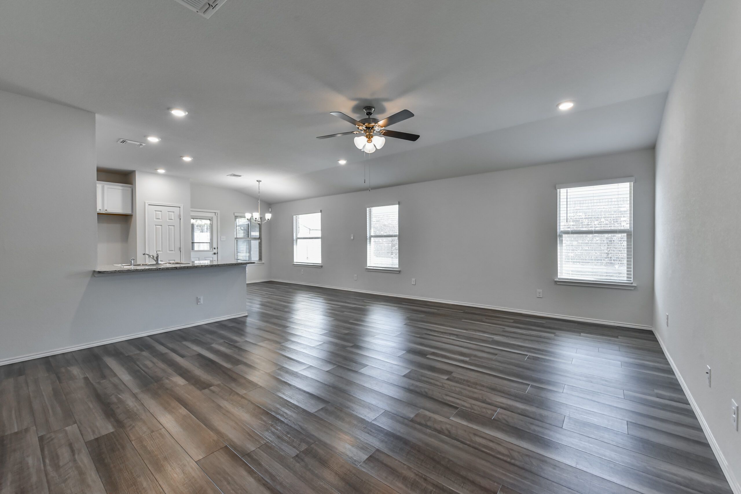 Your Home Sold Guaranteed Realty - The Salas Team
