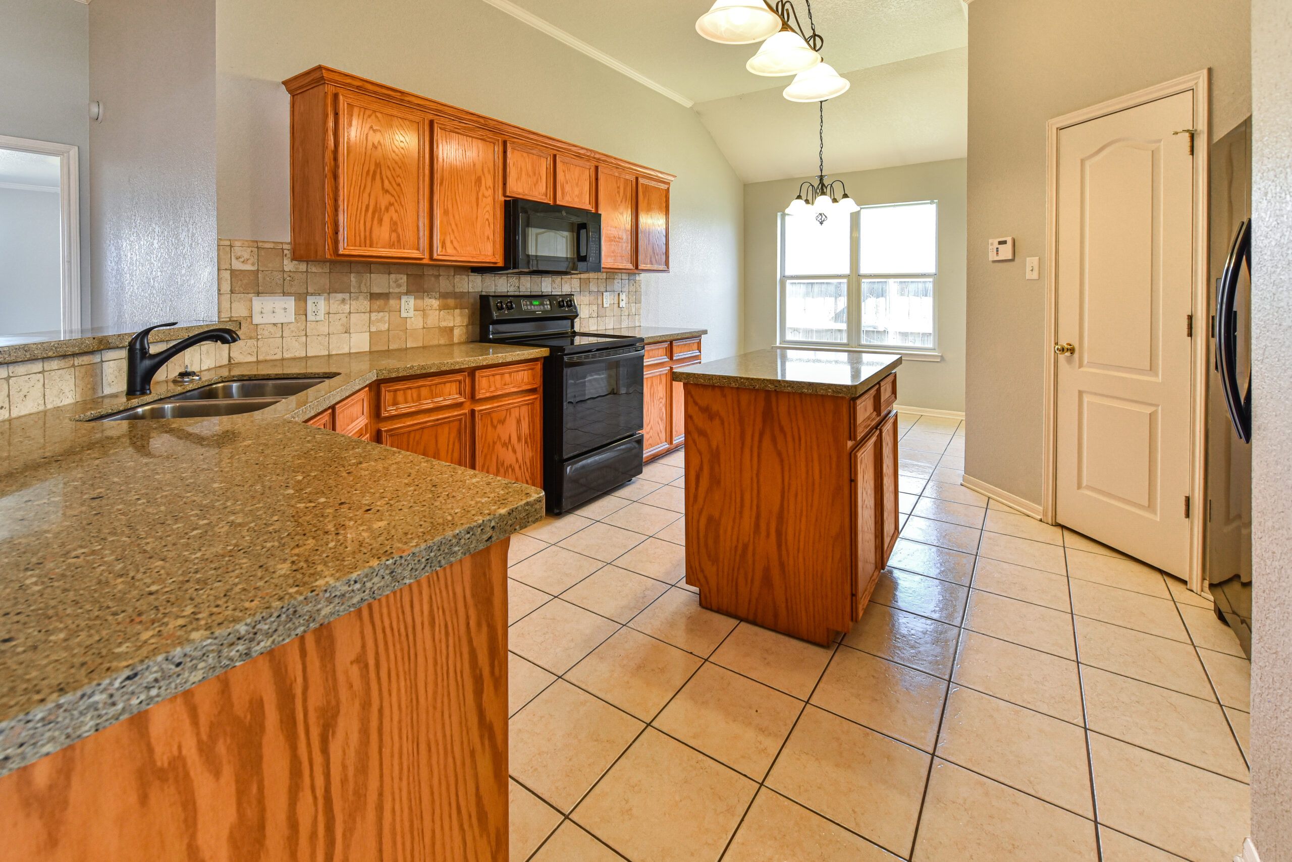 Your Home Sold Guaranteed Realty - The Salas Team