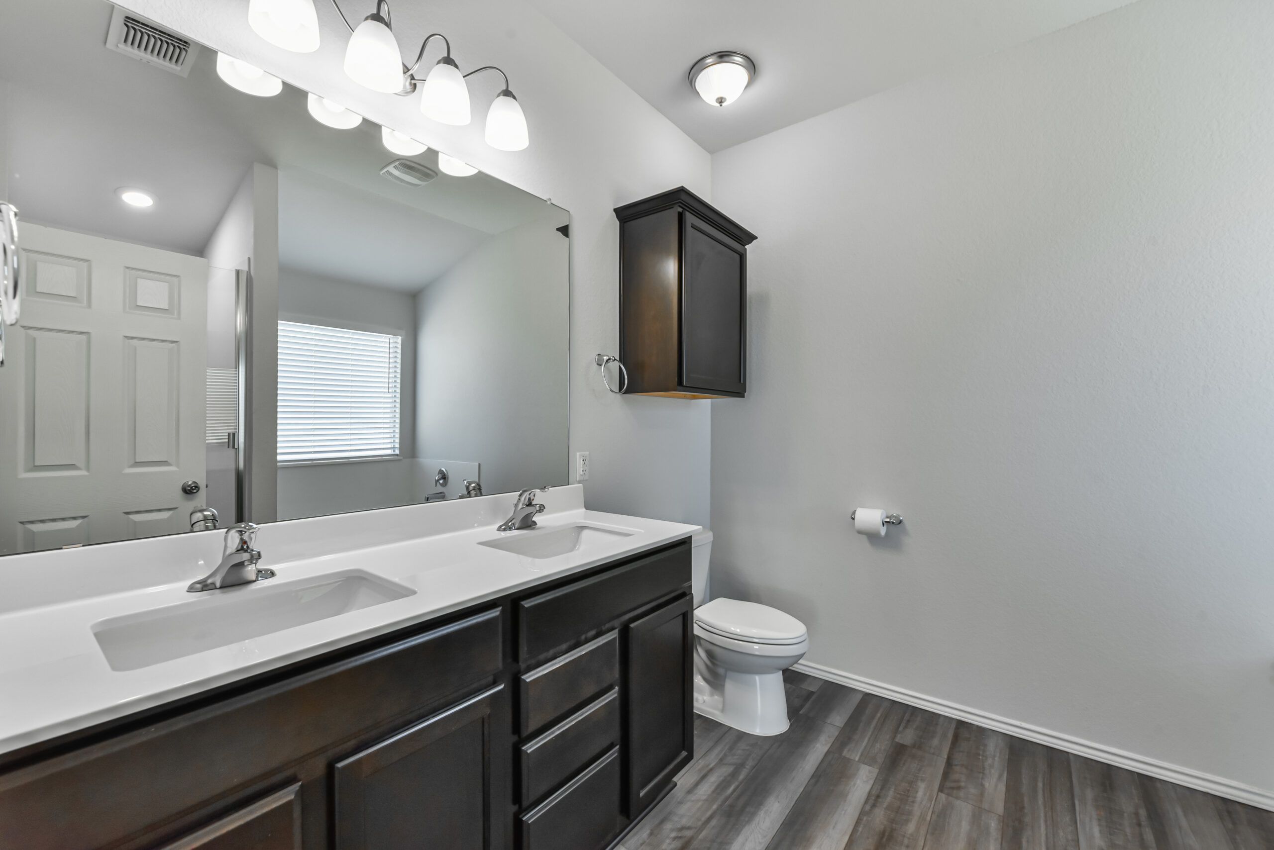 Your Home Sold Guaranteed Realty - The Salas Team
