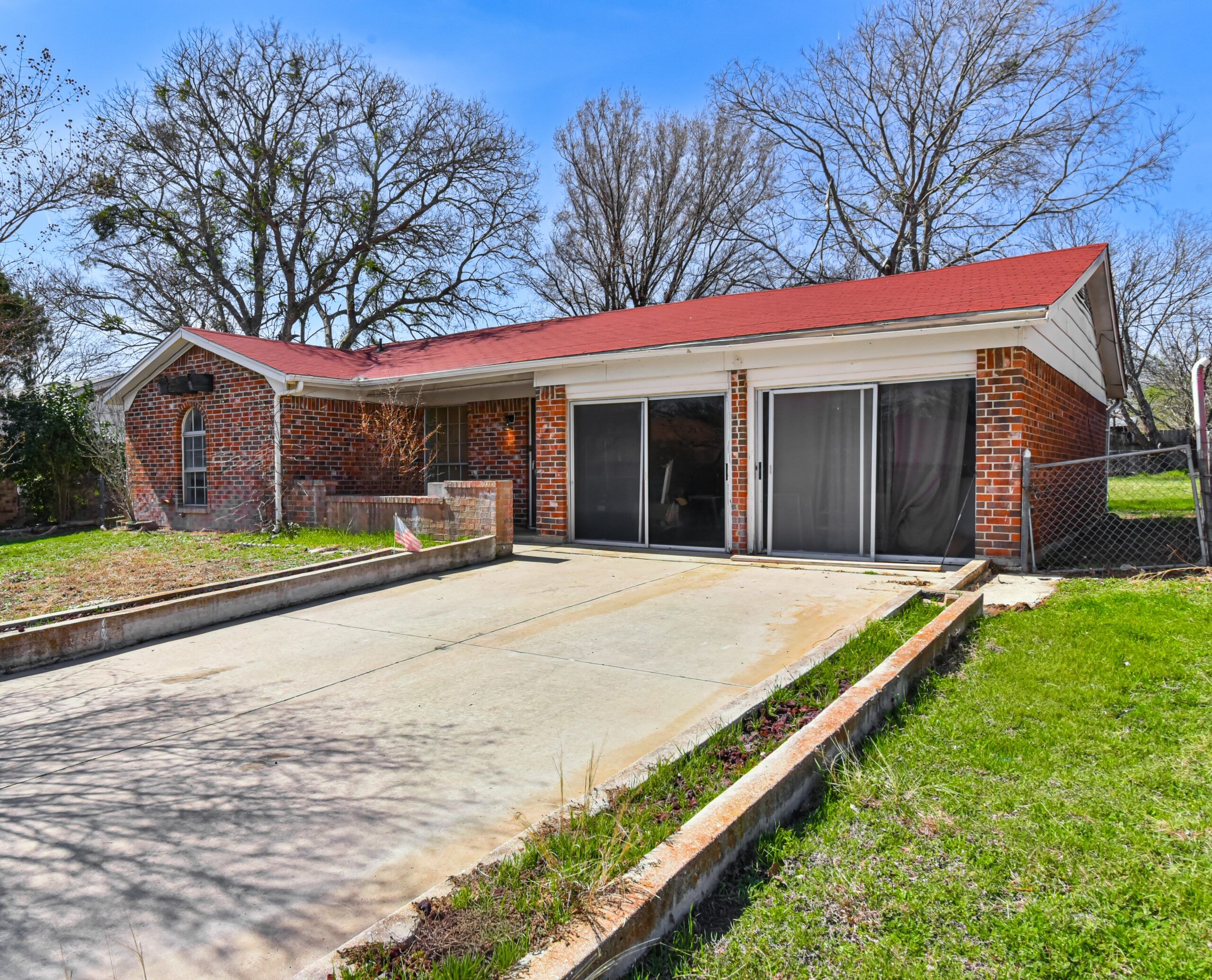 Your Home Sold Guaranteed Realty - The Salas Team