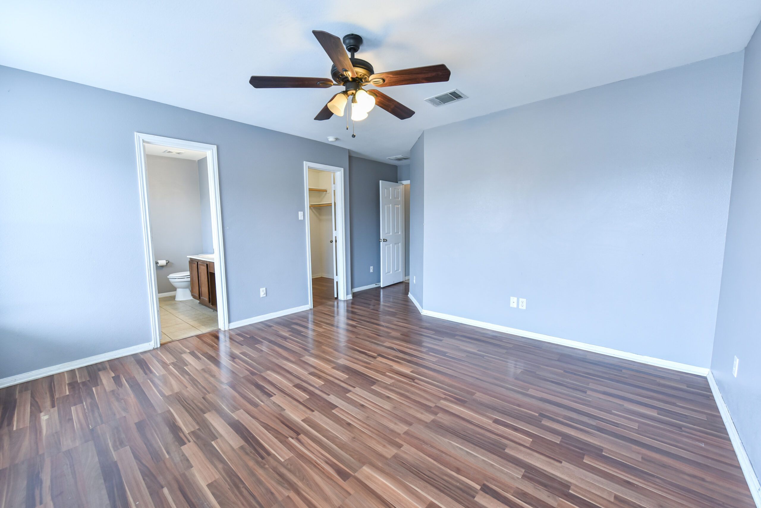 Your Home Sold Guaranteed Realty - The Salas Team