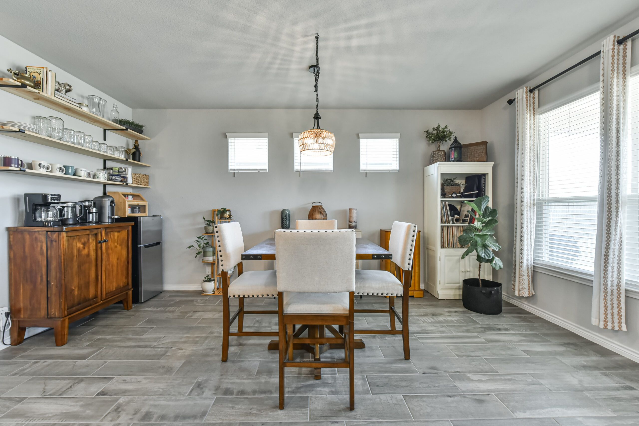 Your Home Sold Guaranteed Realty - The Salas Team