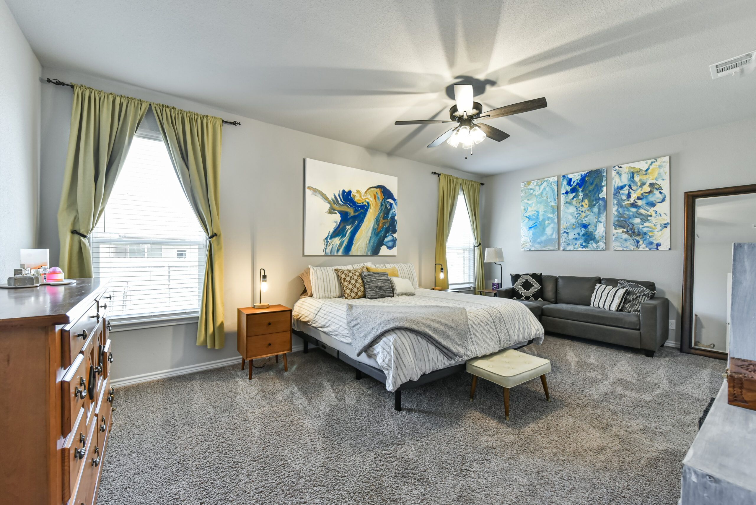 Your Home Sold Guaranteed Realty - The Salas Team