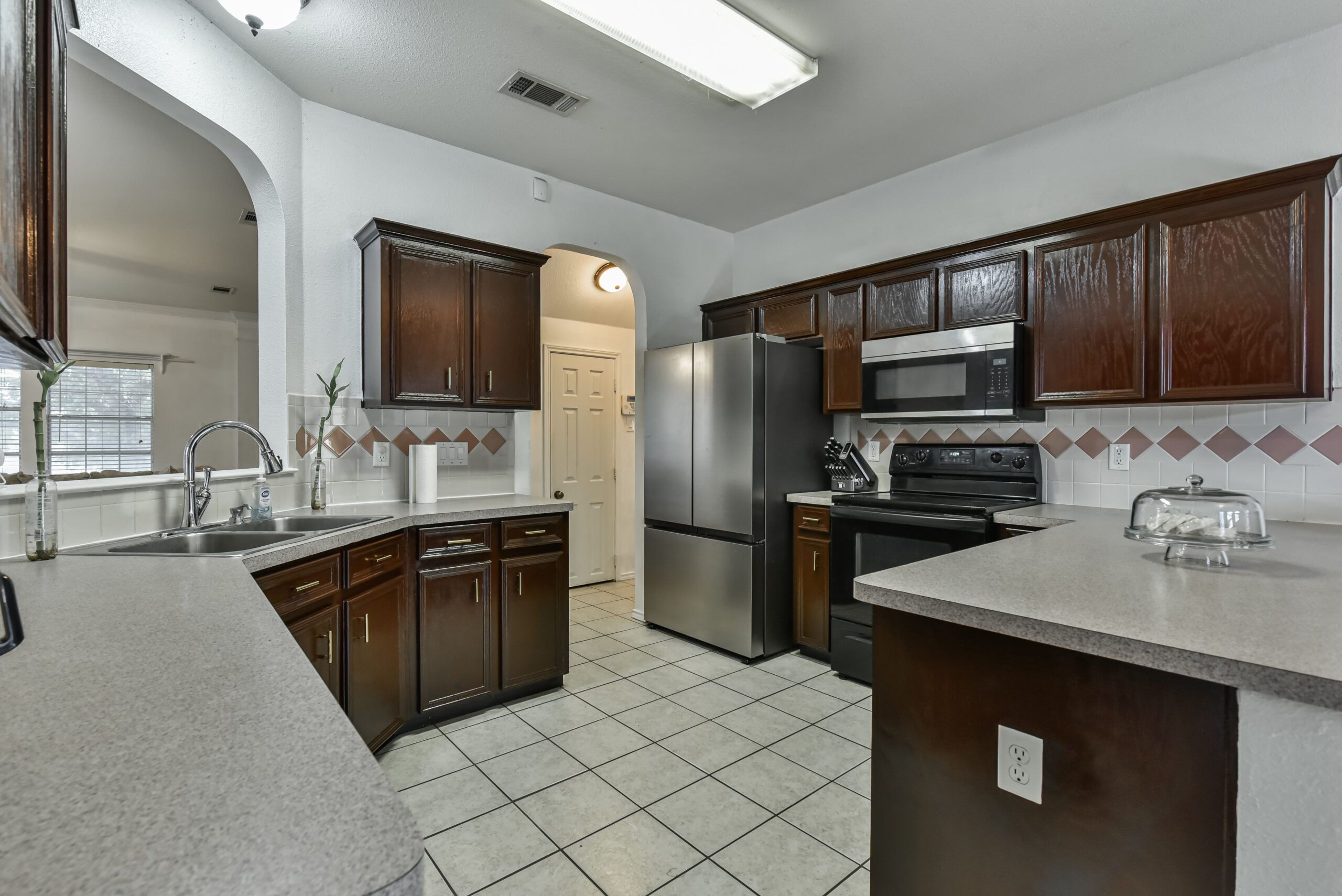 Your Home Sold Guaranteed Realty - The Salas Team