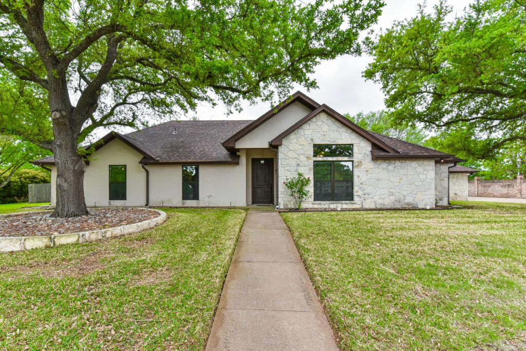 Your Home Sold Guaranteed Realty - The Salas Team