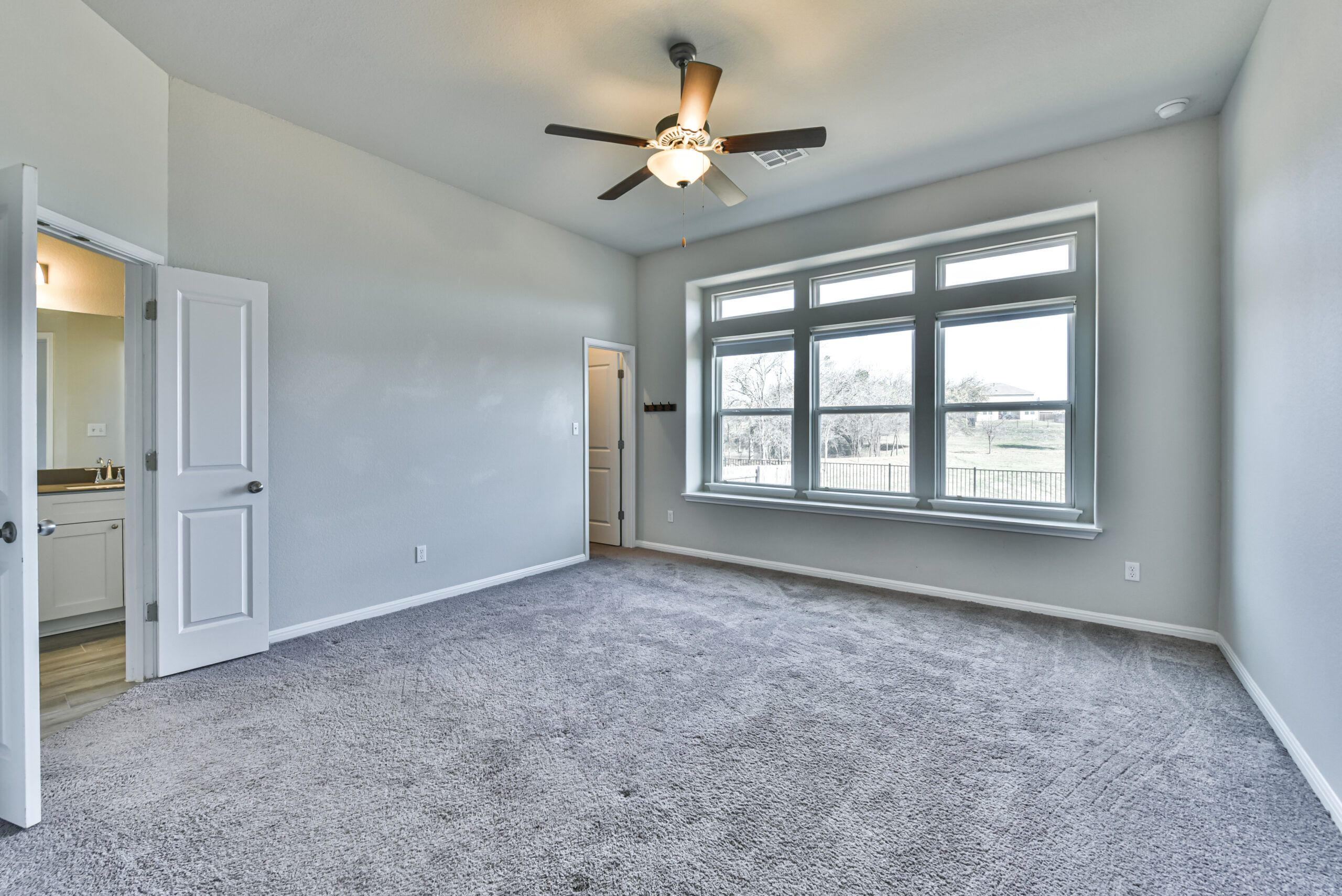 Your Home Sold Guaranteed Realty - The Salas Team