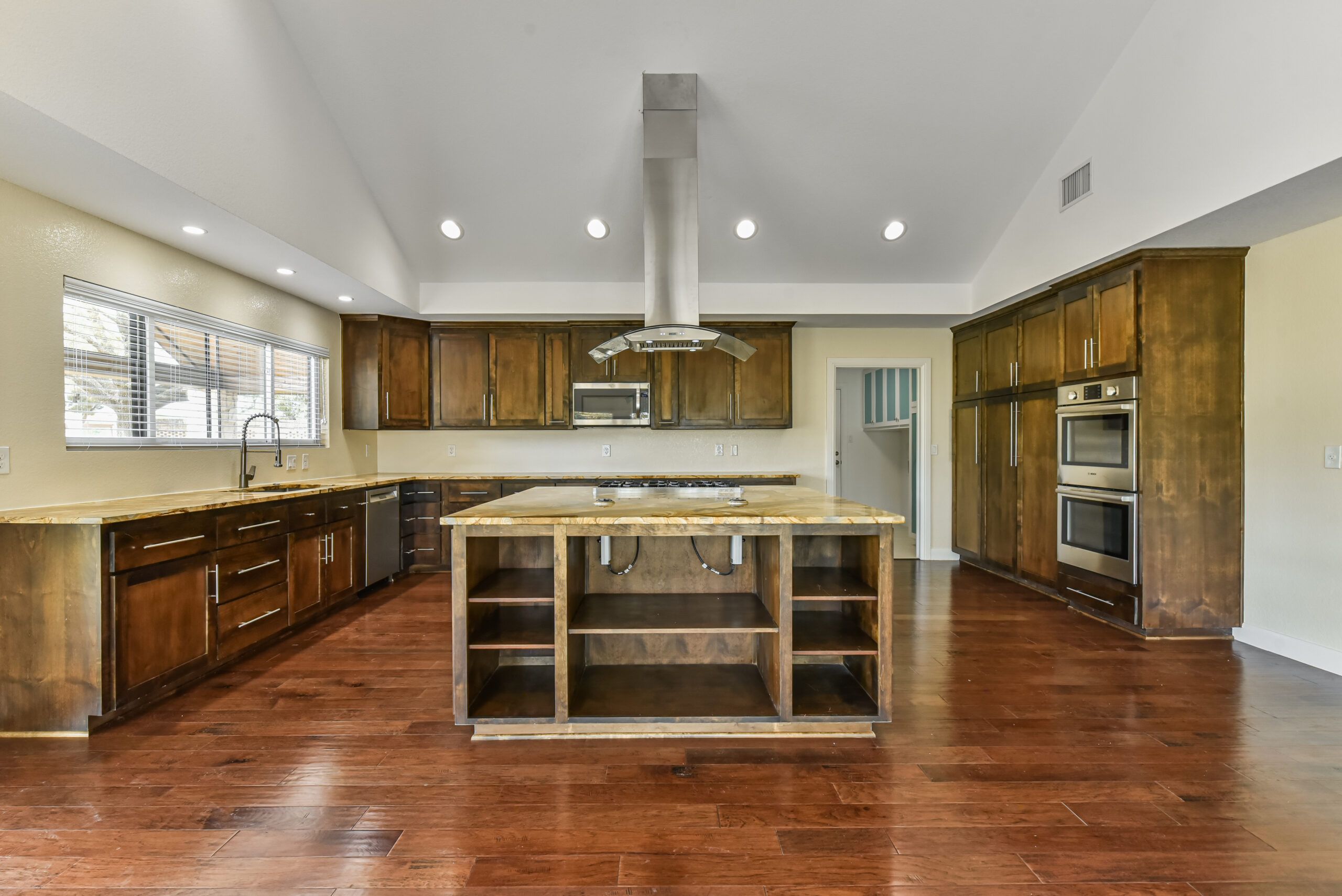 Your Home Sold Guaranteed Realty - The Salas Team
