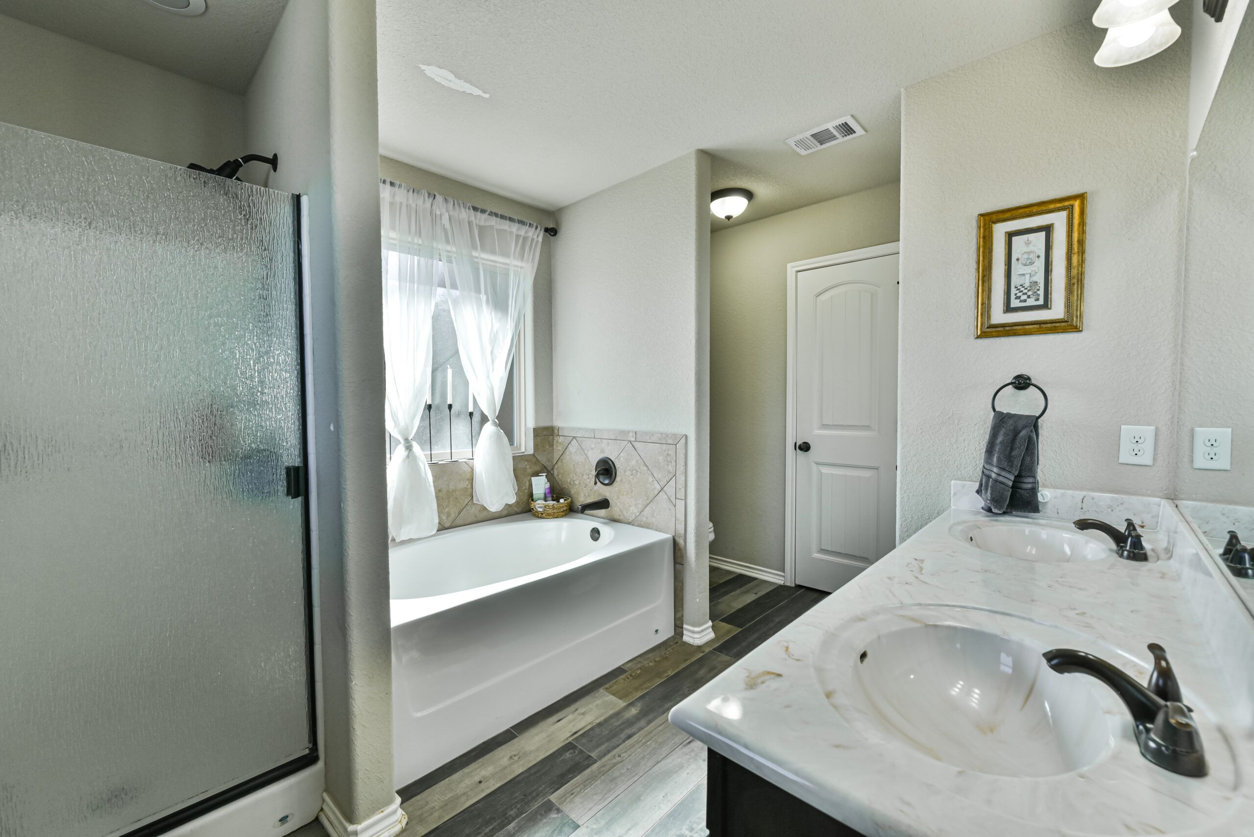 Your Home Sold Guaranteed Realty - The Salas Team