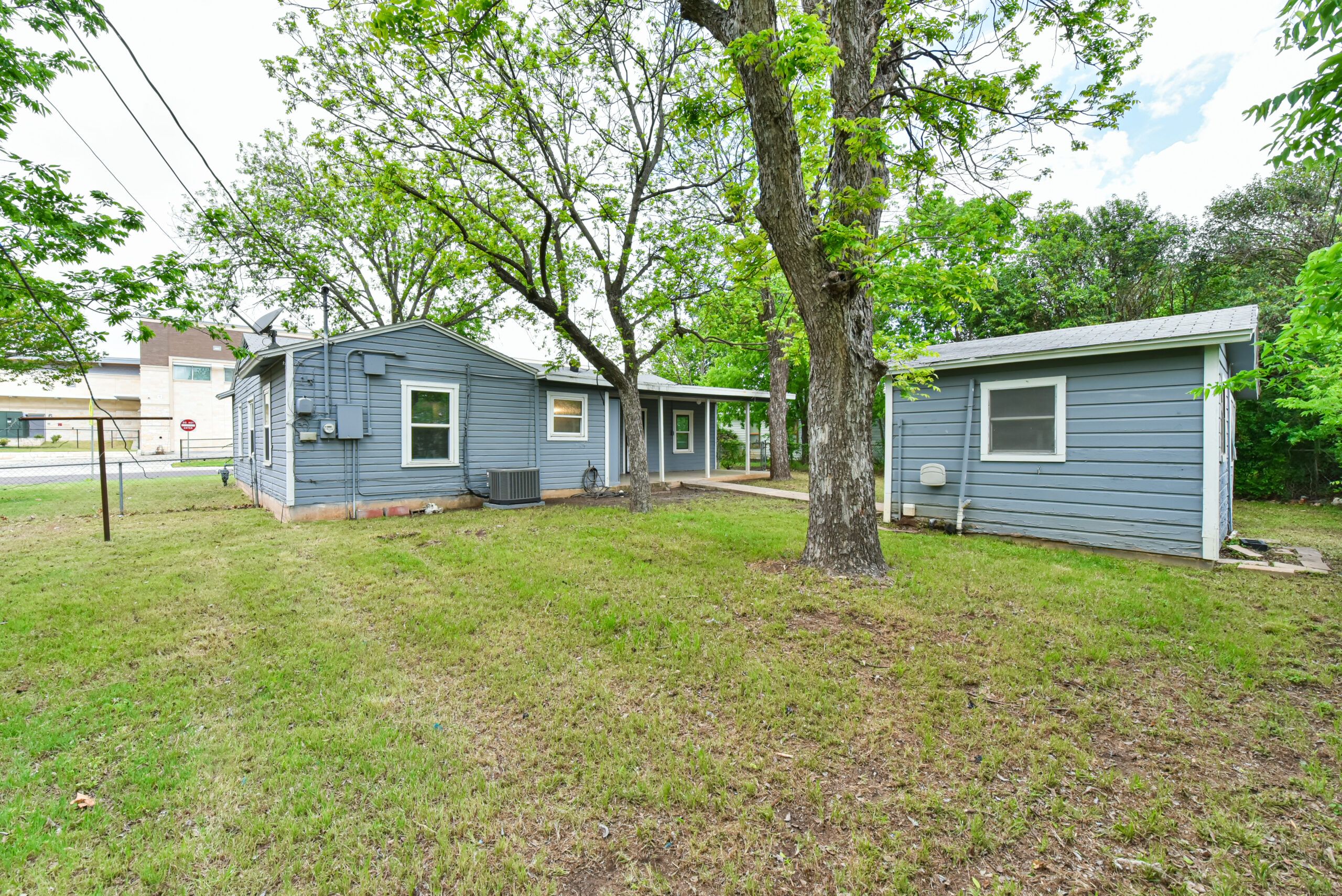 Your Home Sold Guaranteed Realty - The Salas Team