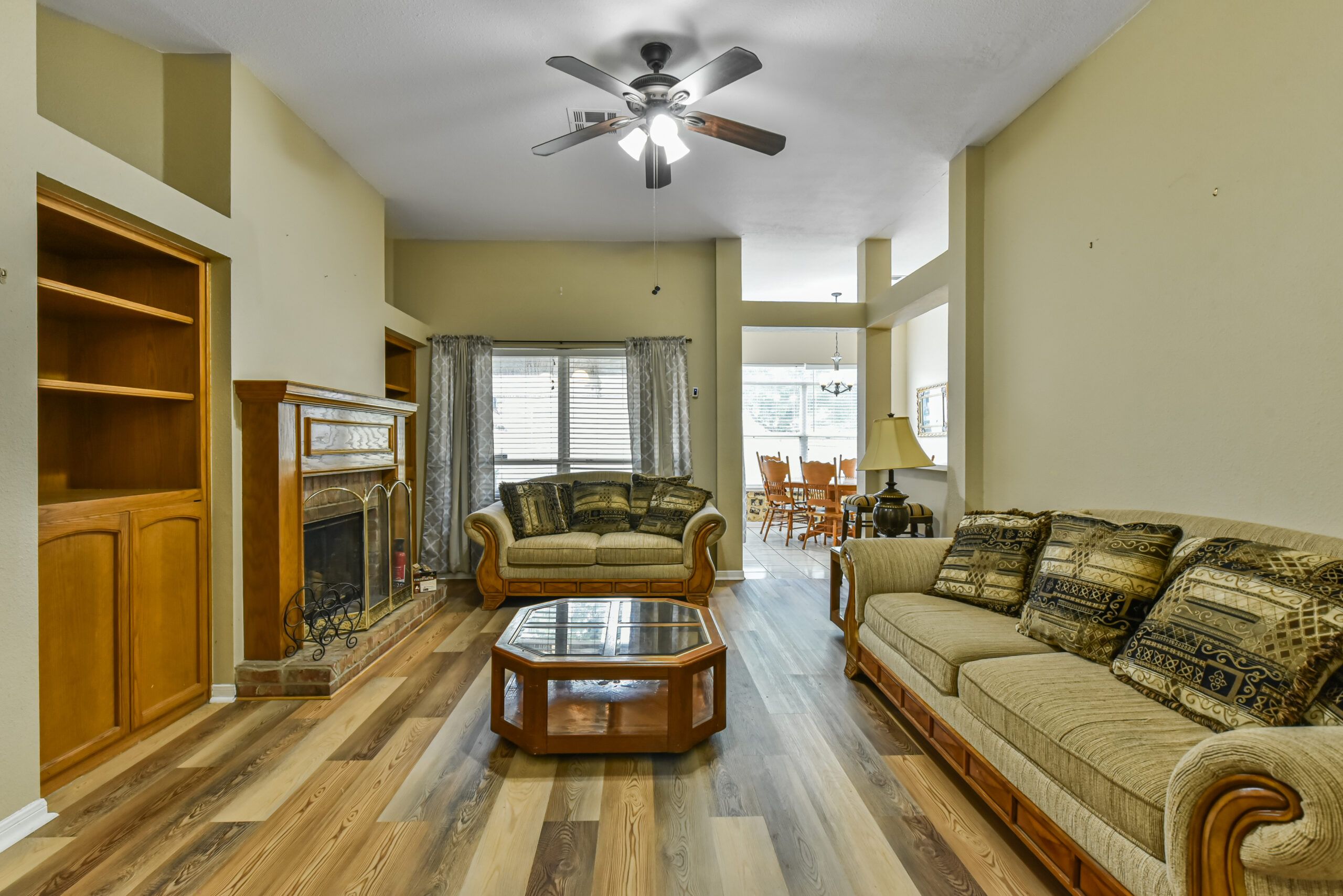 Your Home Sold Guaranteed Realty - The Salas Team