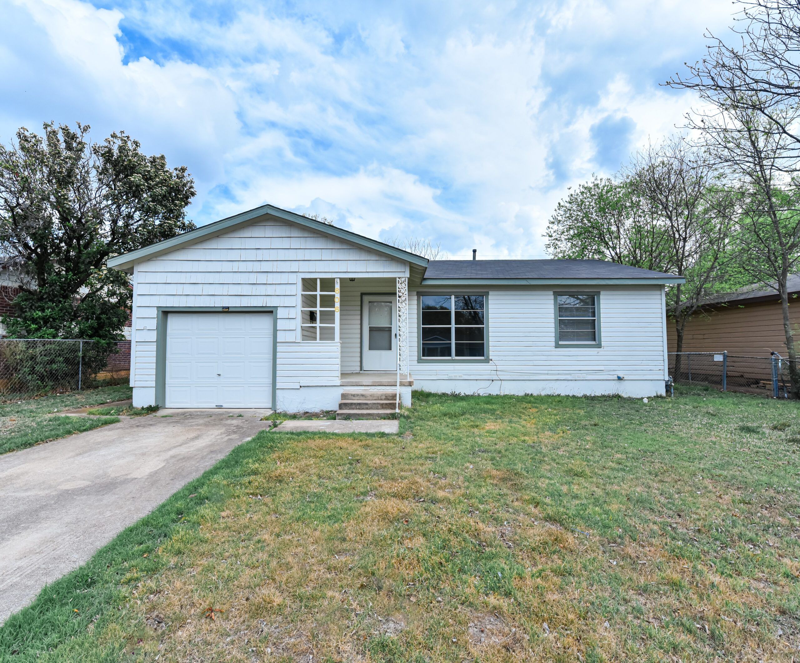 Your Home Sold Guaranteed Realty - The Salas Team