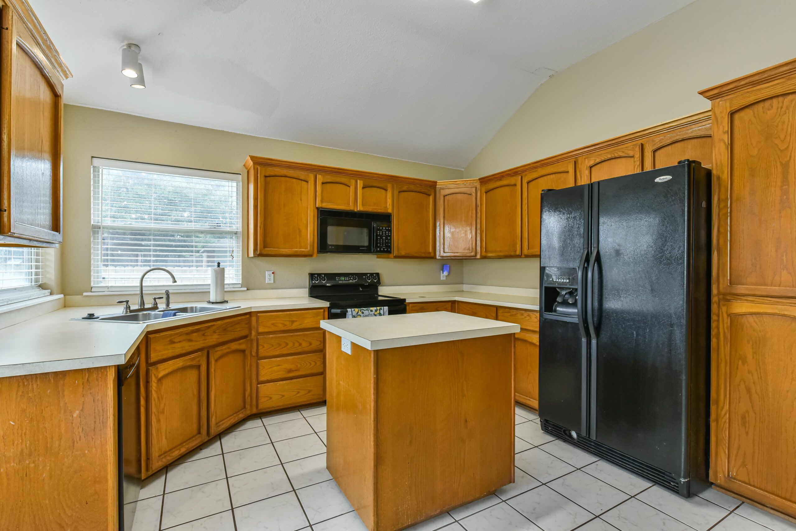 Your Home Sold Guaranteed Realty - The Salas Team