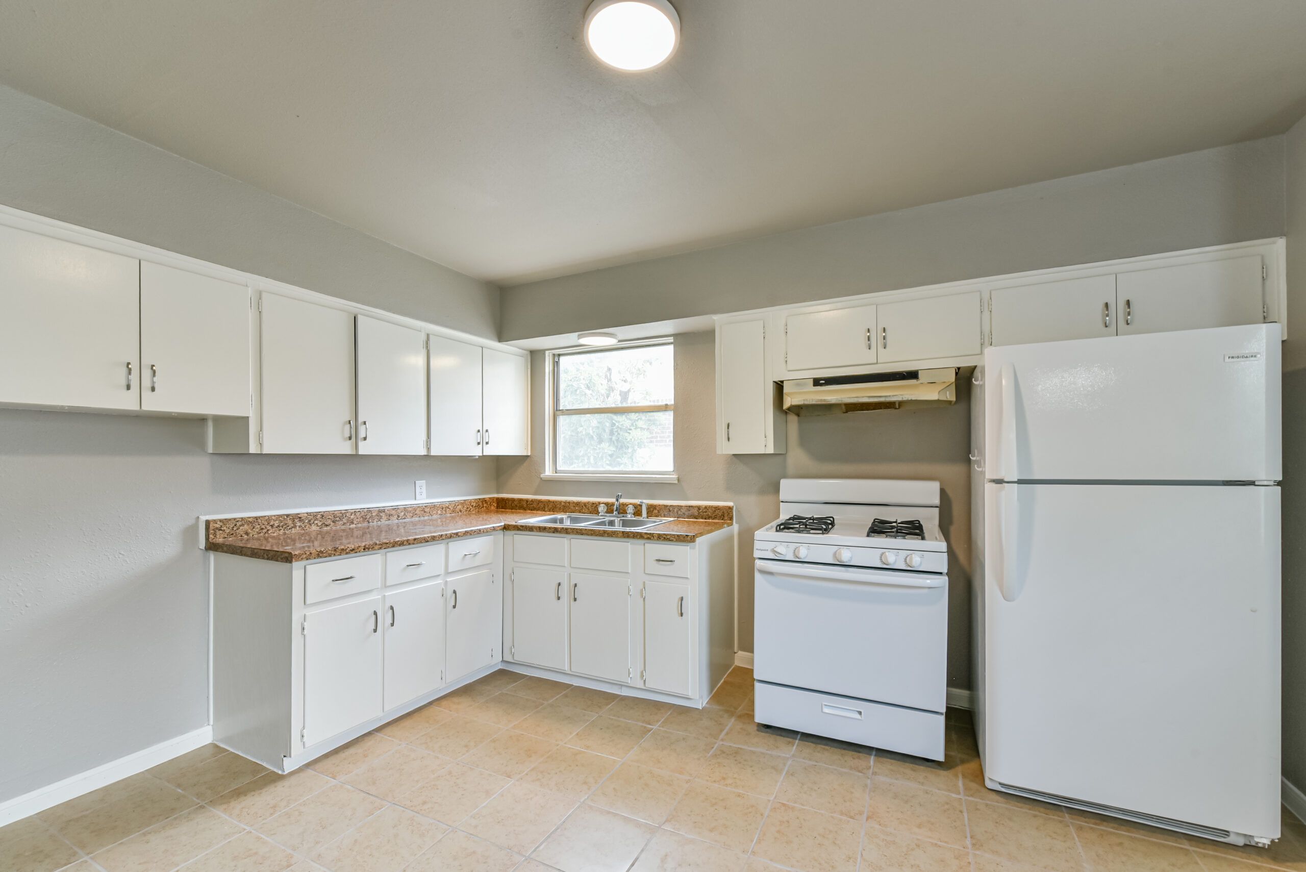 Your Home Sold Guaranteed Realty - The Salas Team