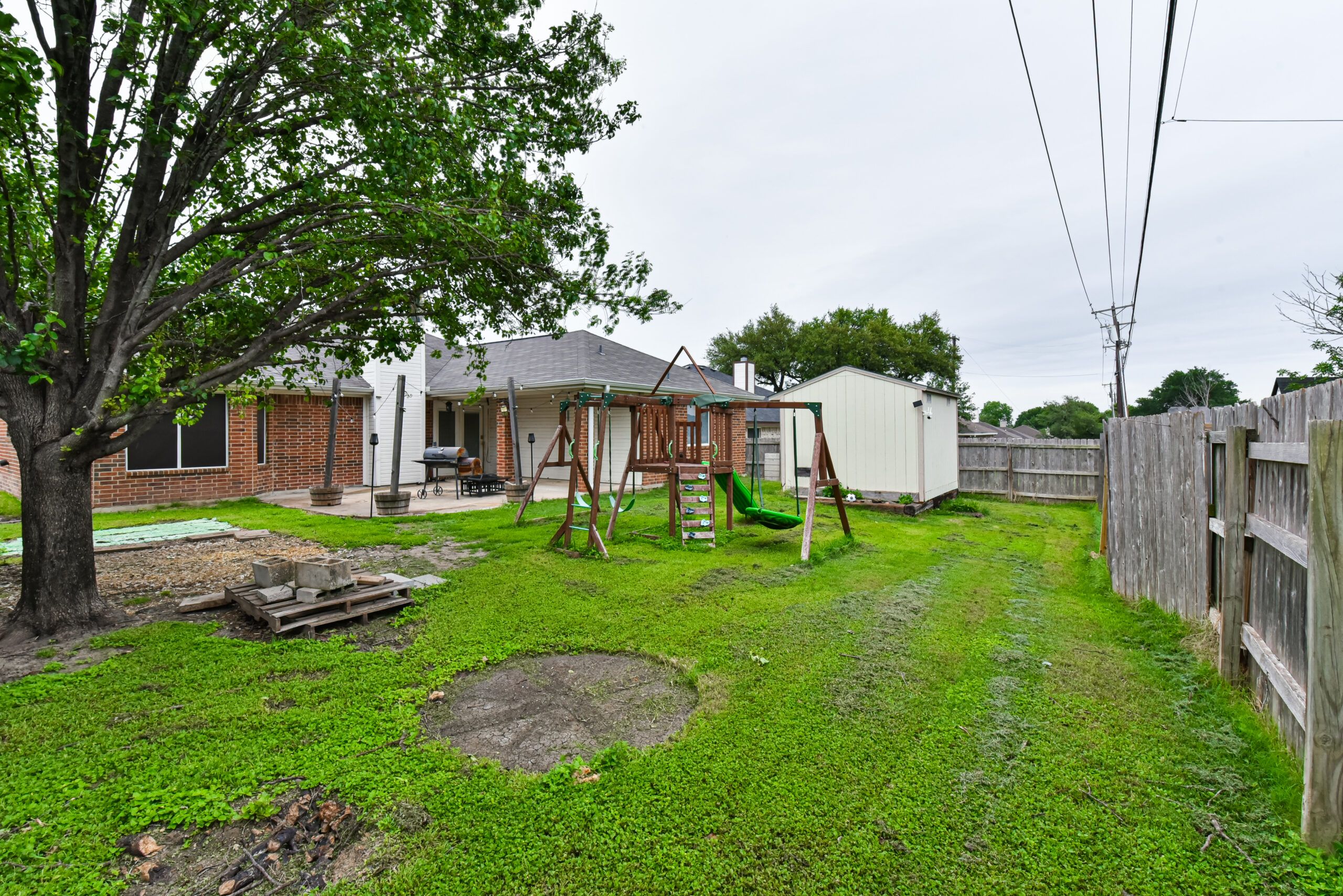 Your Home Sold Guaranteed Realty - The Salas Team