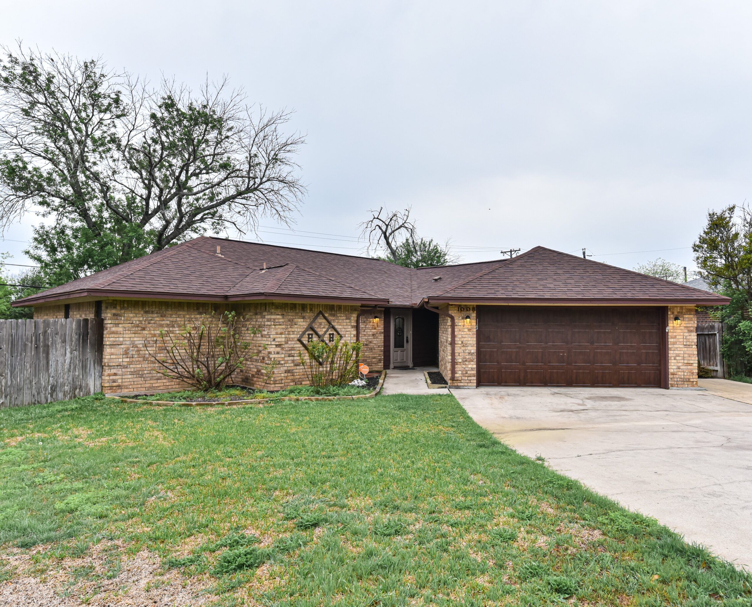 Your Home Sold Guaranteed Realty - The Salas Team