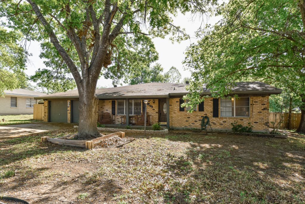 Your Home Sold Guaranteed Realty - The Salas Team