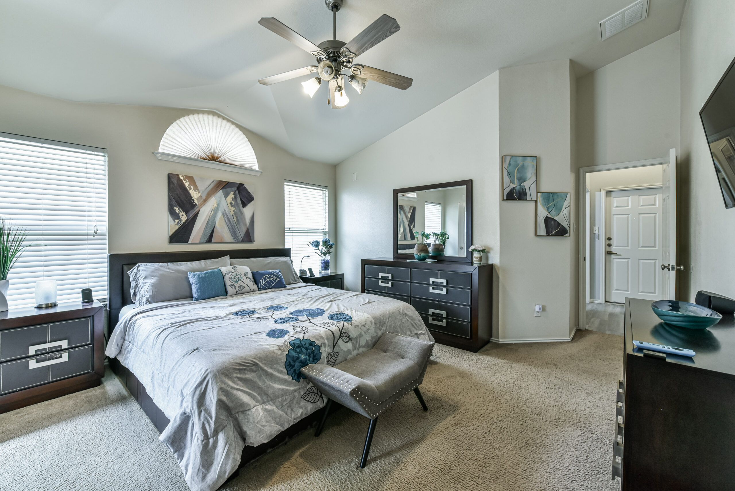Your Home Sold Guaranteed Realty - The Salas Team