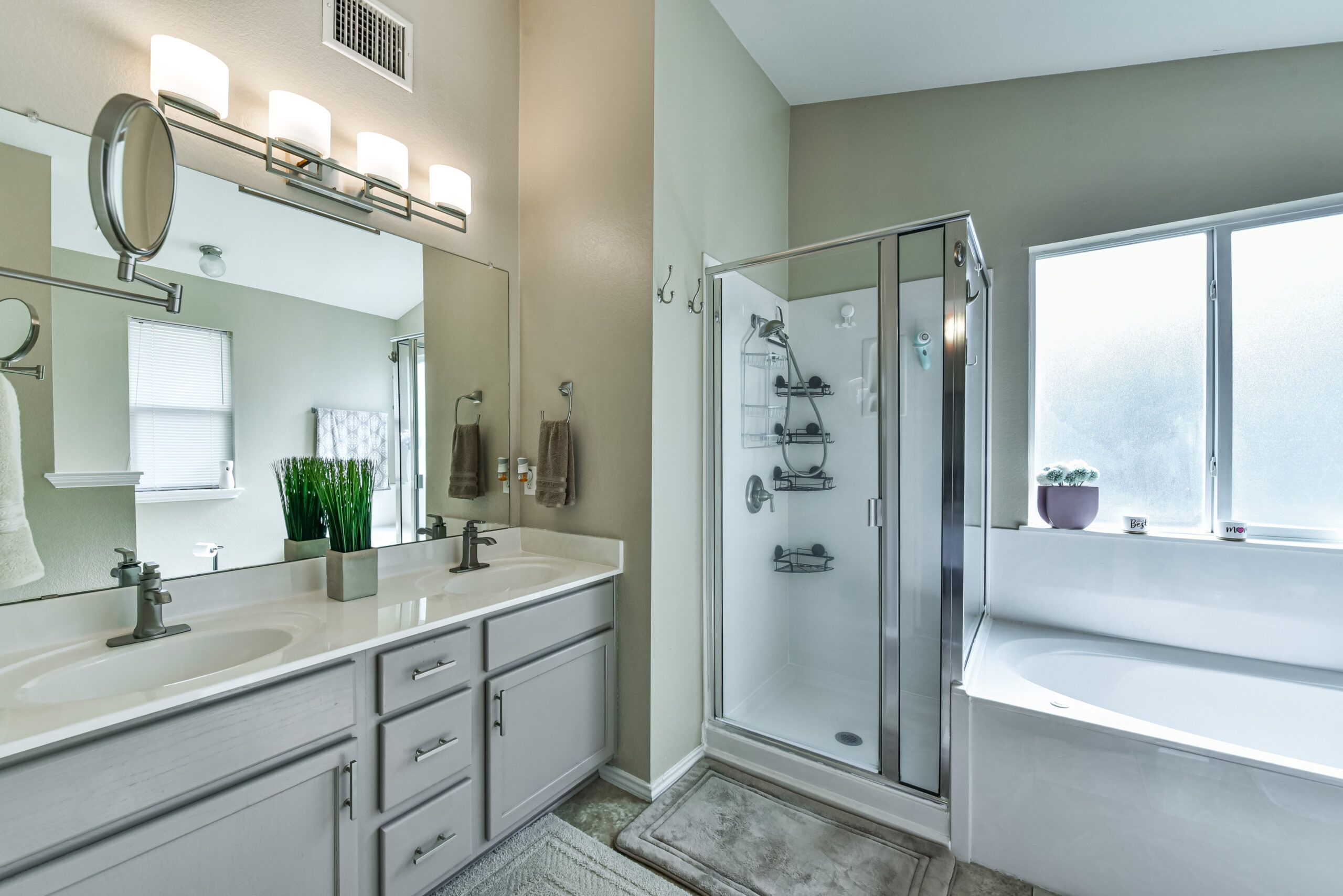 Your Home Sold Guaranteed Realty - The Salas Team