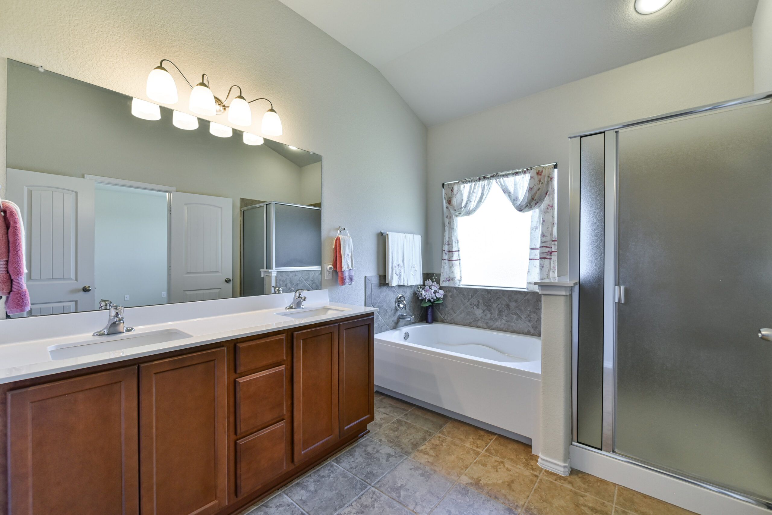 Your Home Sold Guaranteed Realty - The Salas Team