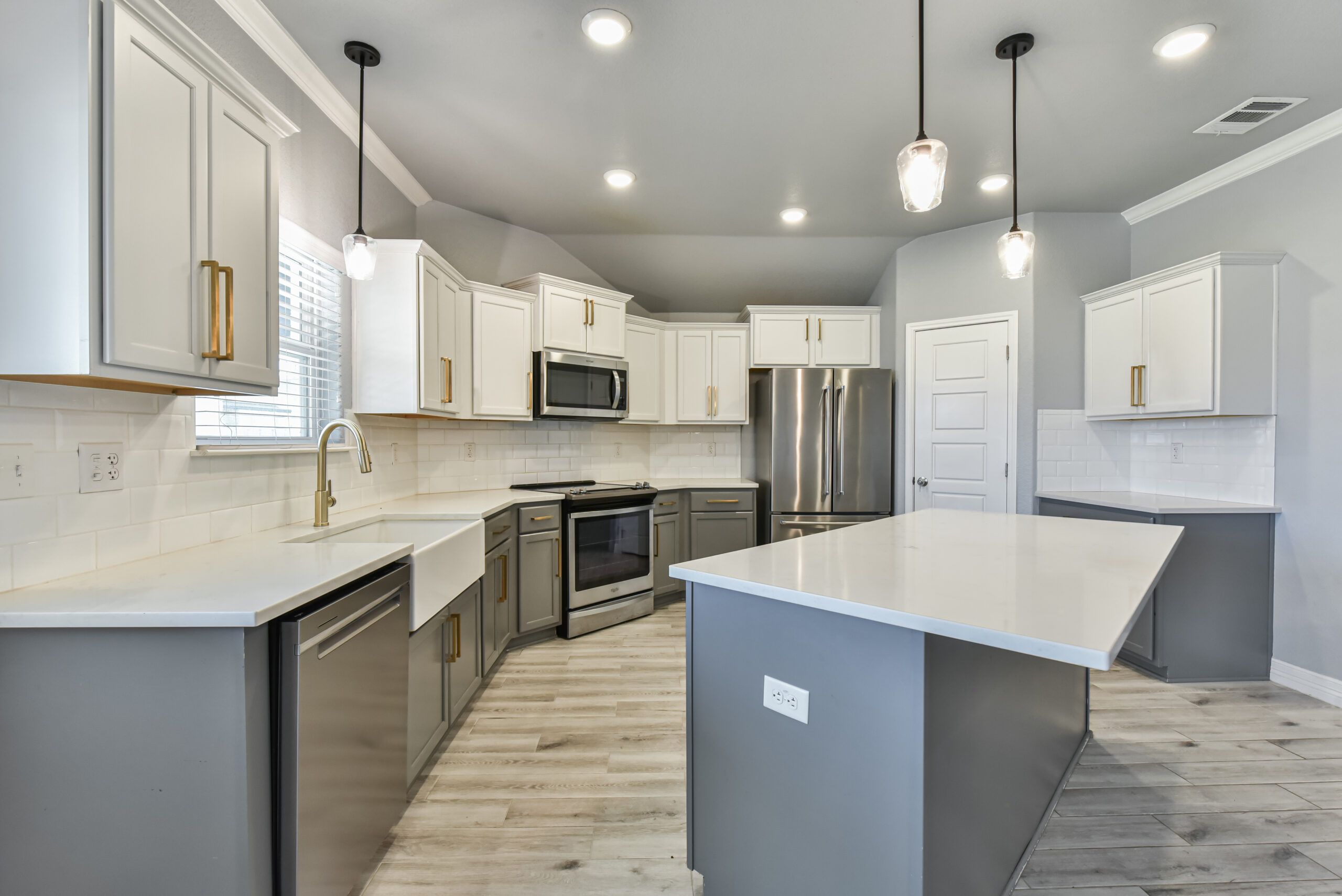 Your Home Sold Guaranteed Realty - The Salas Team