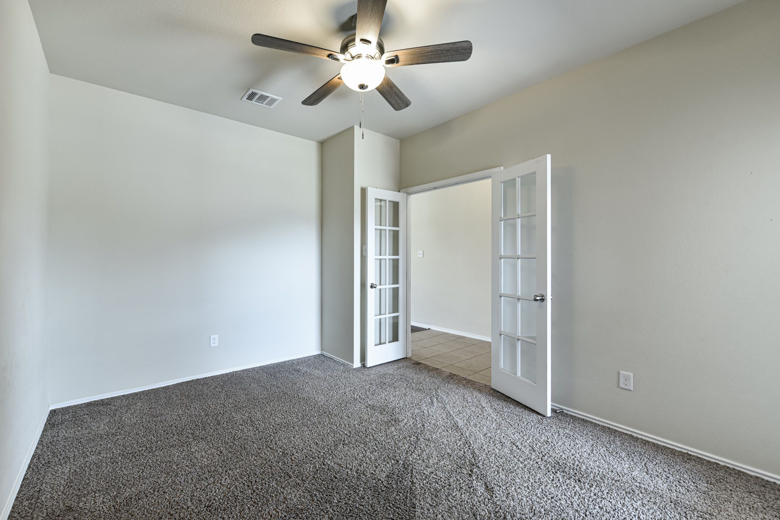 Your Home Sold Guaranteed Realty - The Salas Team