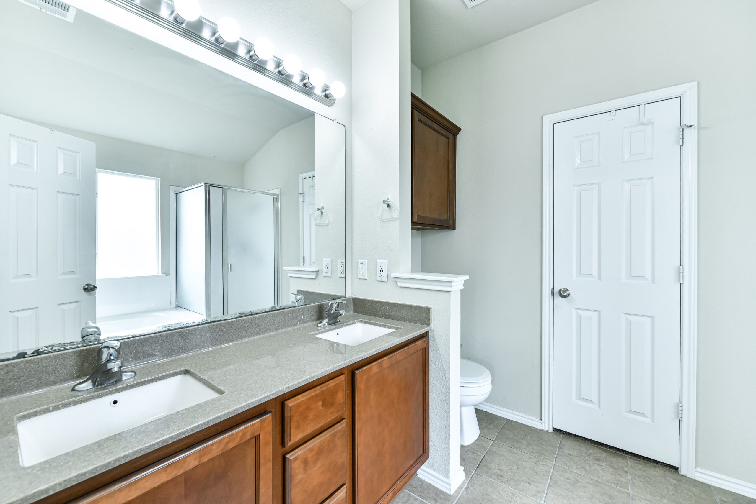 Your Home Sold Guaranteed Realty - The Salas Team