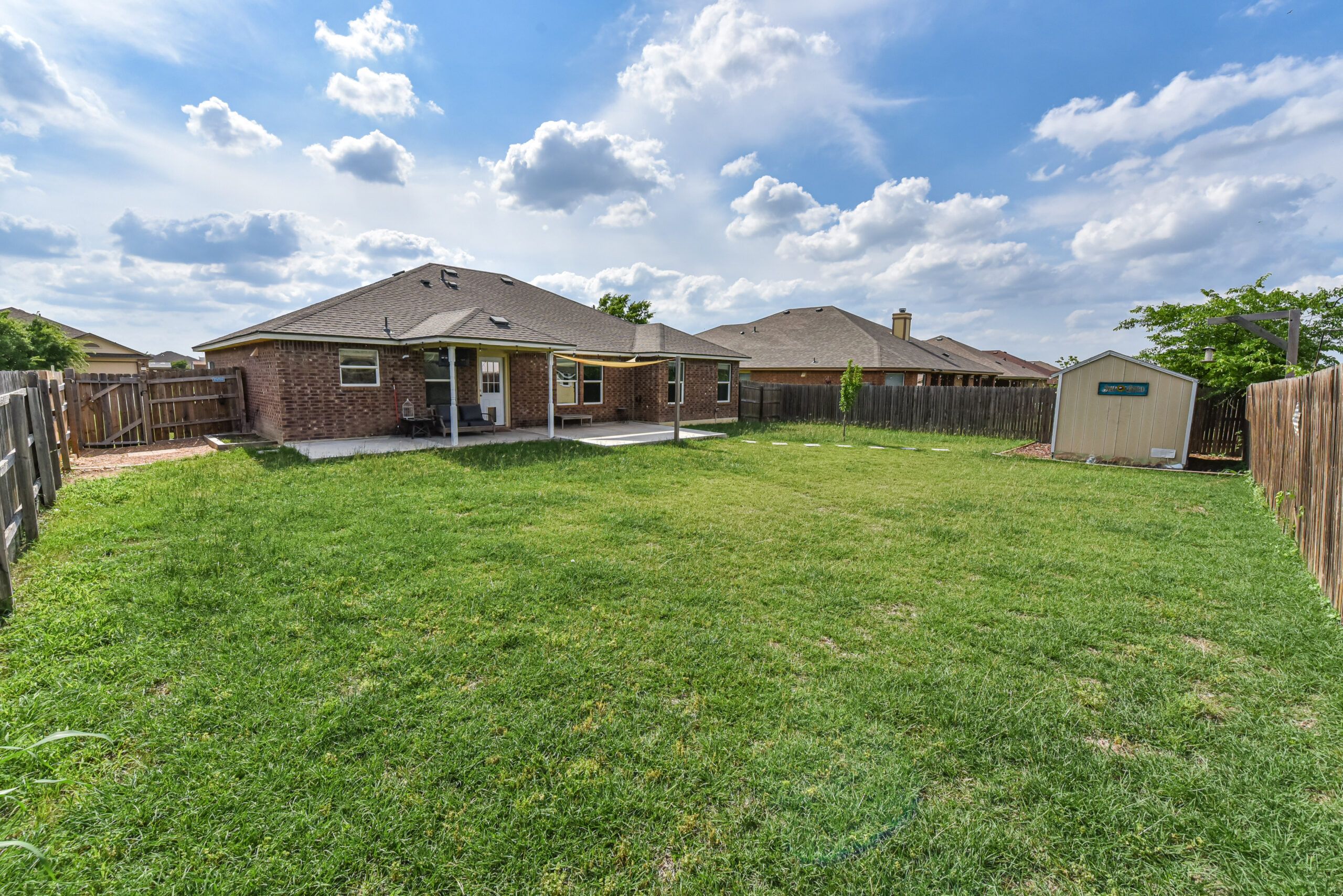 Your Home Sold Guaranteed Realty - The Salas Team
