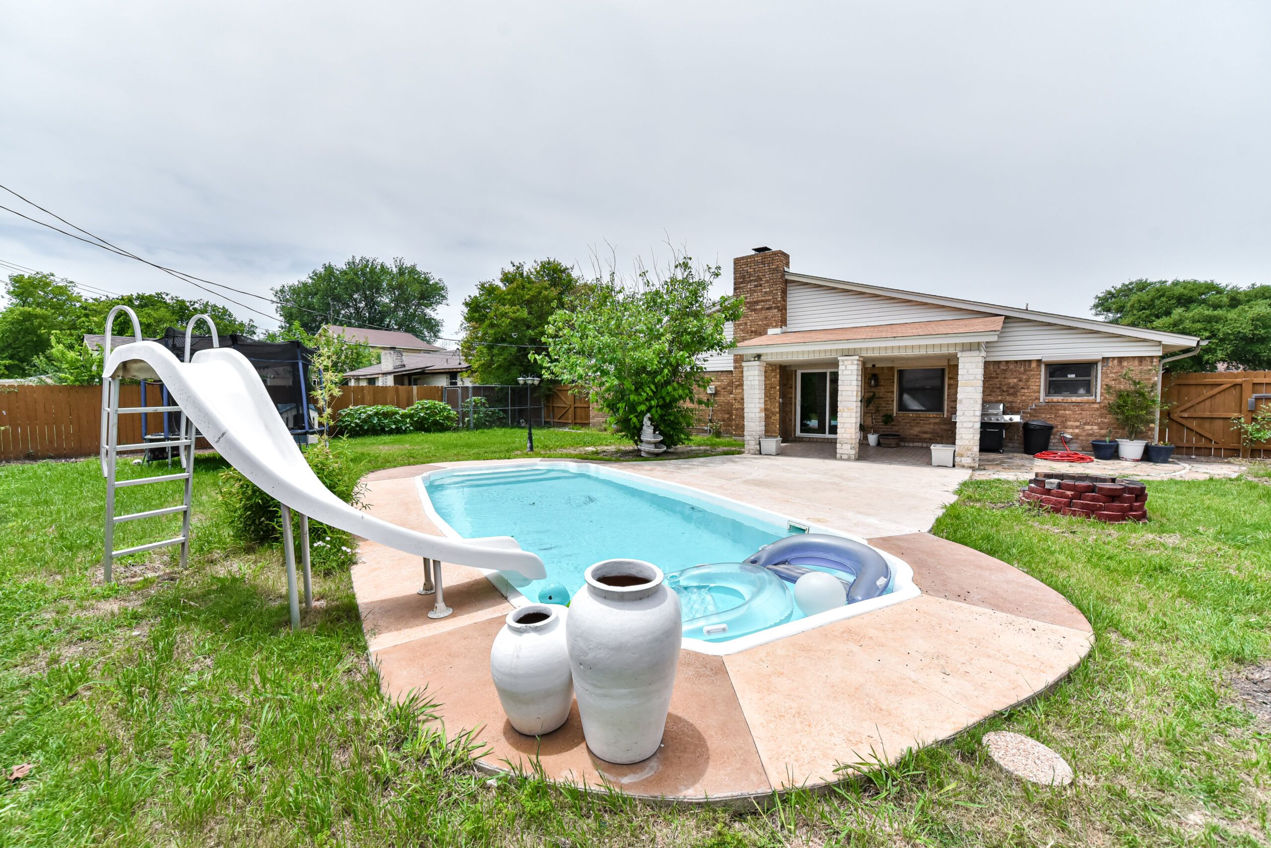 Your Home Sold Guaranteed Realty - The Salas Team