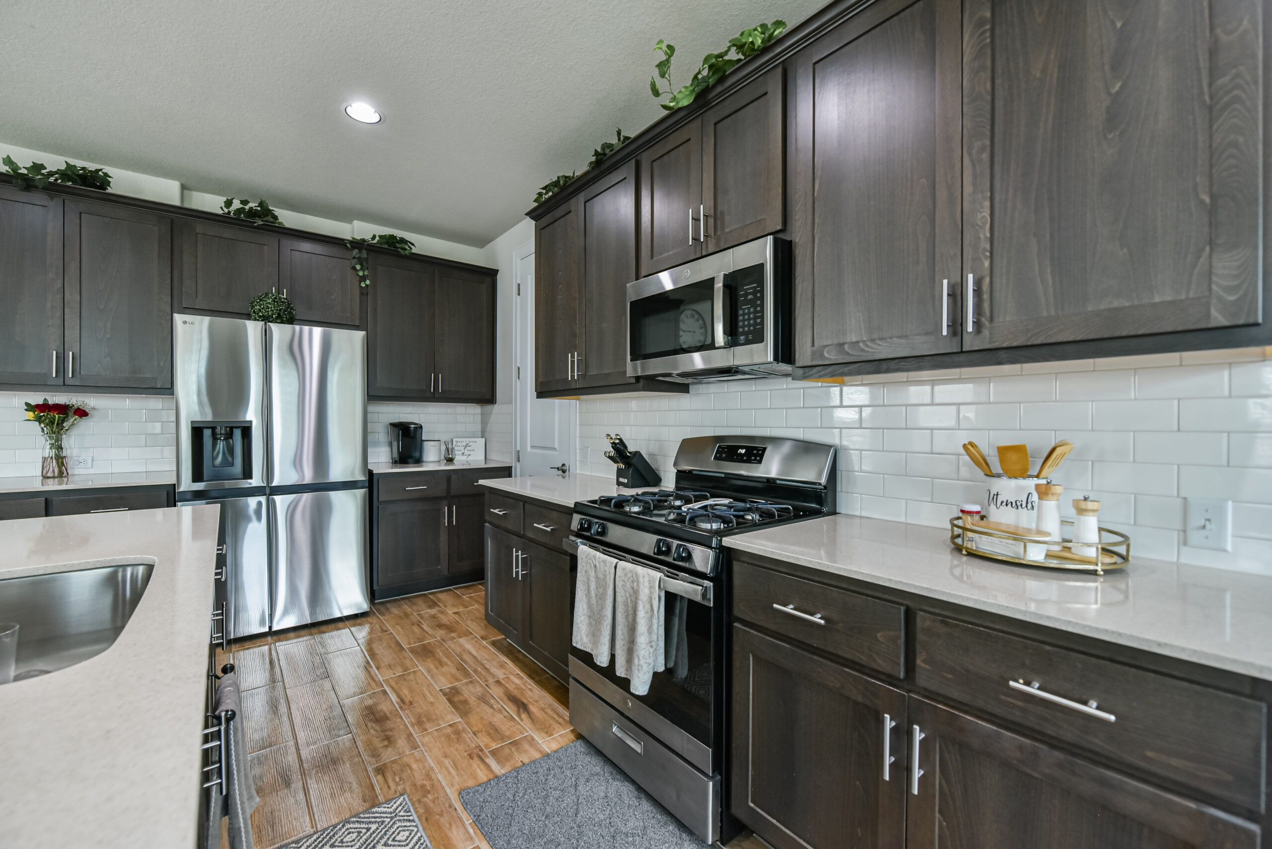 Your Home Sold Guaranteed Realty - The Salas Team