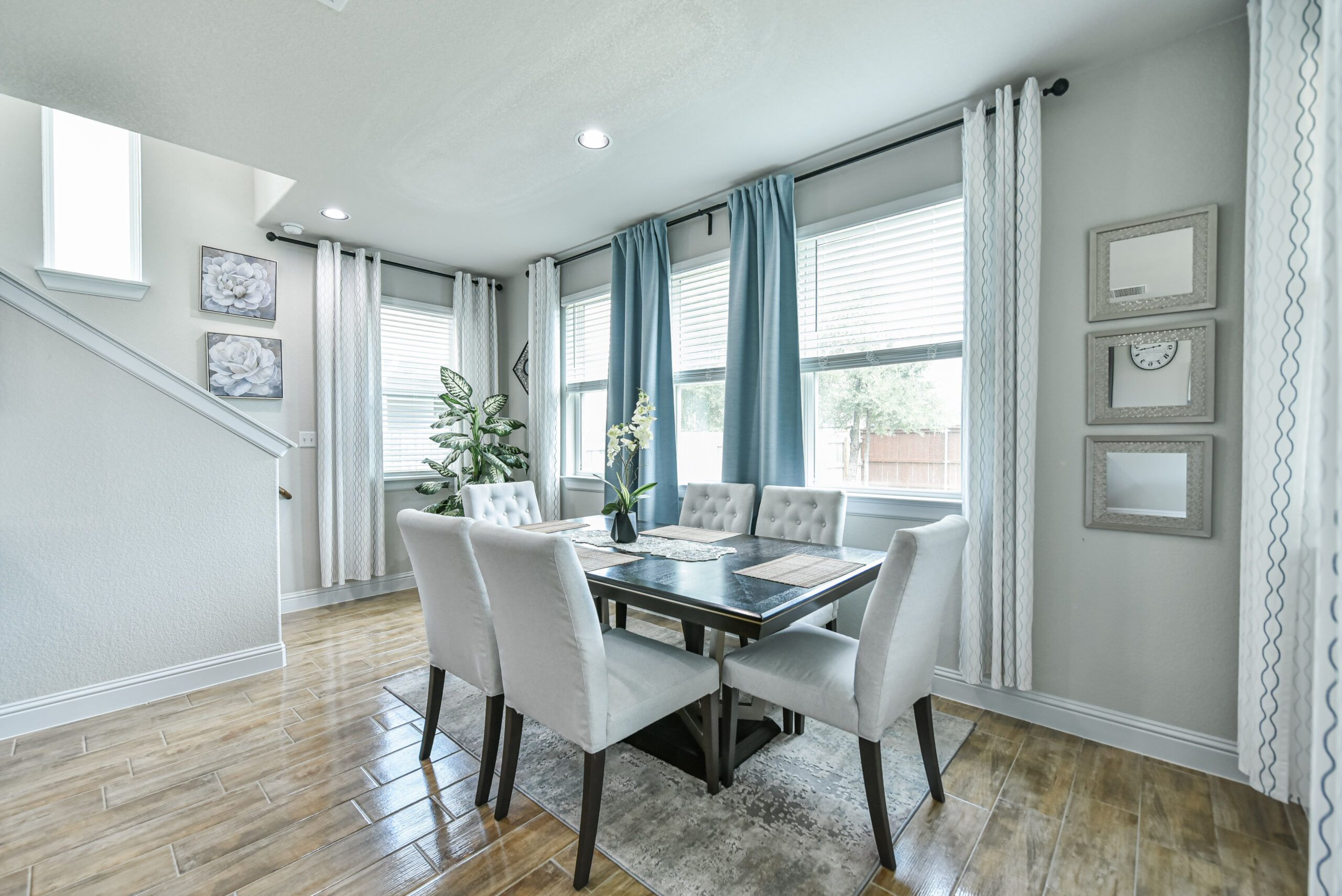 Your Home Sold Guaranteed Realty - The Salas Team